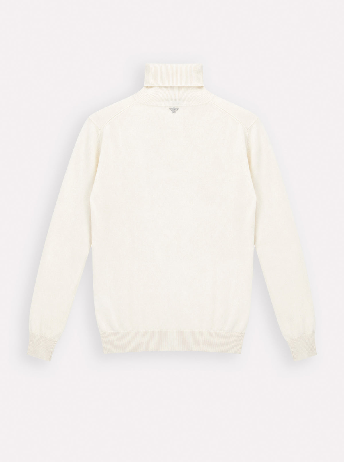 TX-137 WHITE CASMERE SWEATER