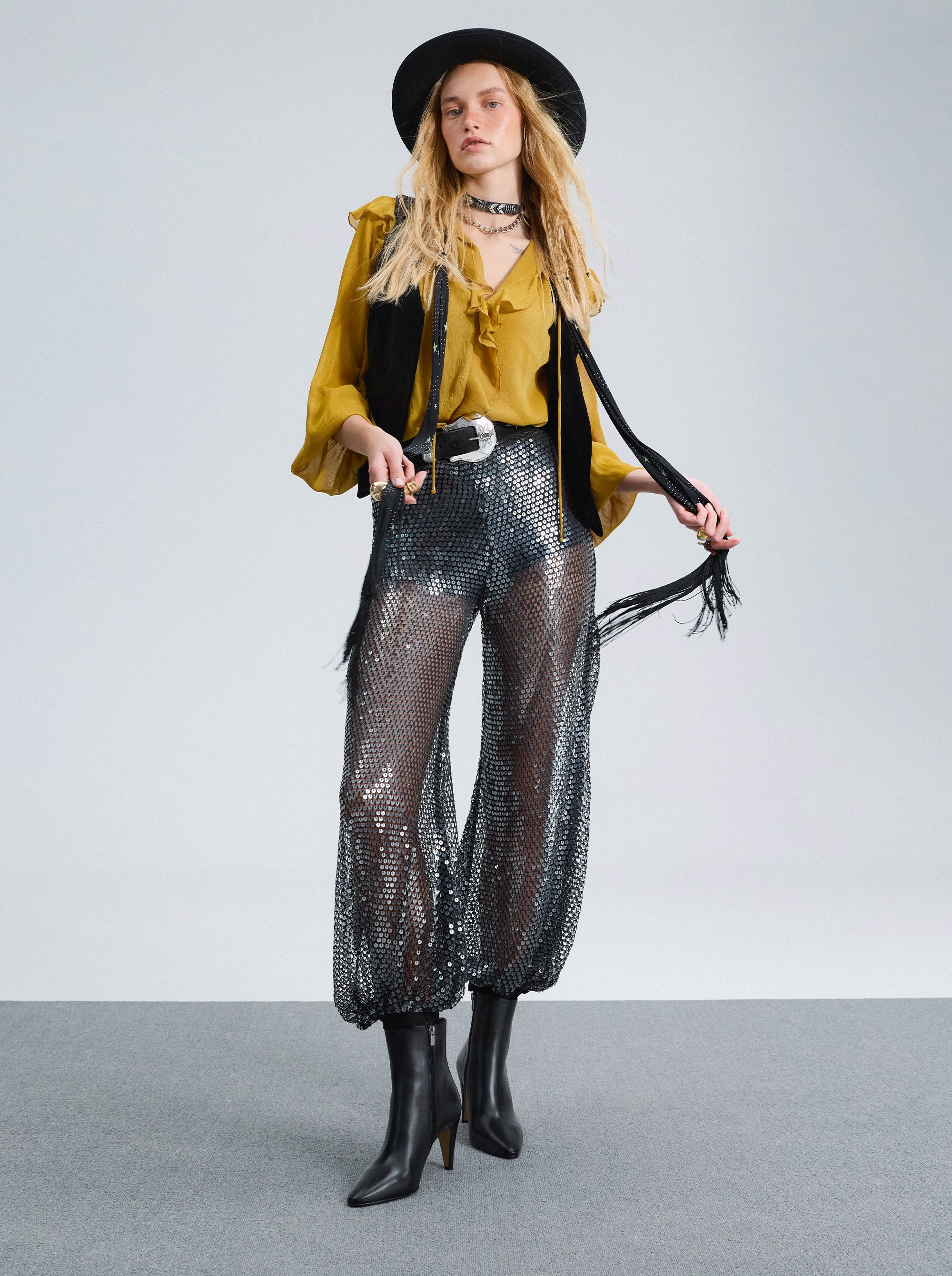 MOON BLACK LEATHER BOOTIES