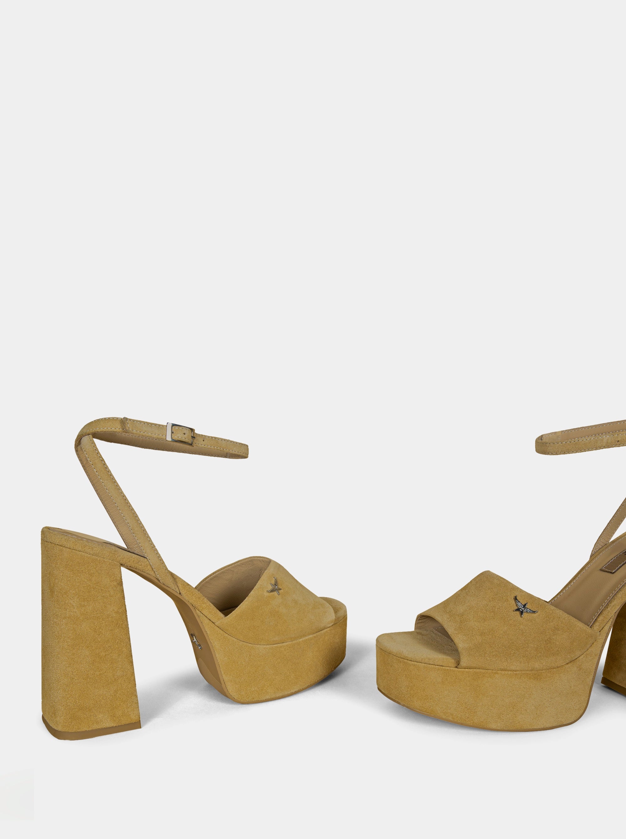 BONITA CAMEL SANDALS