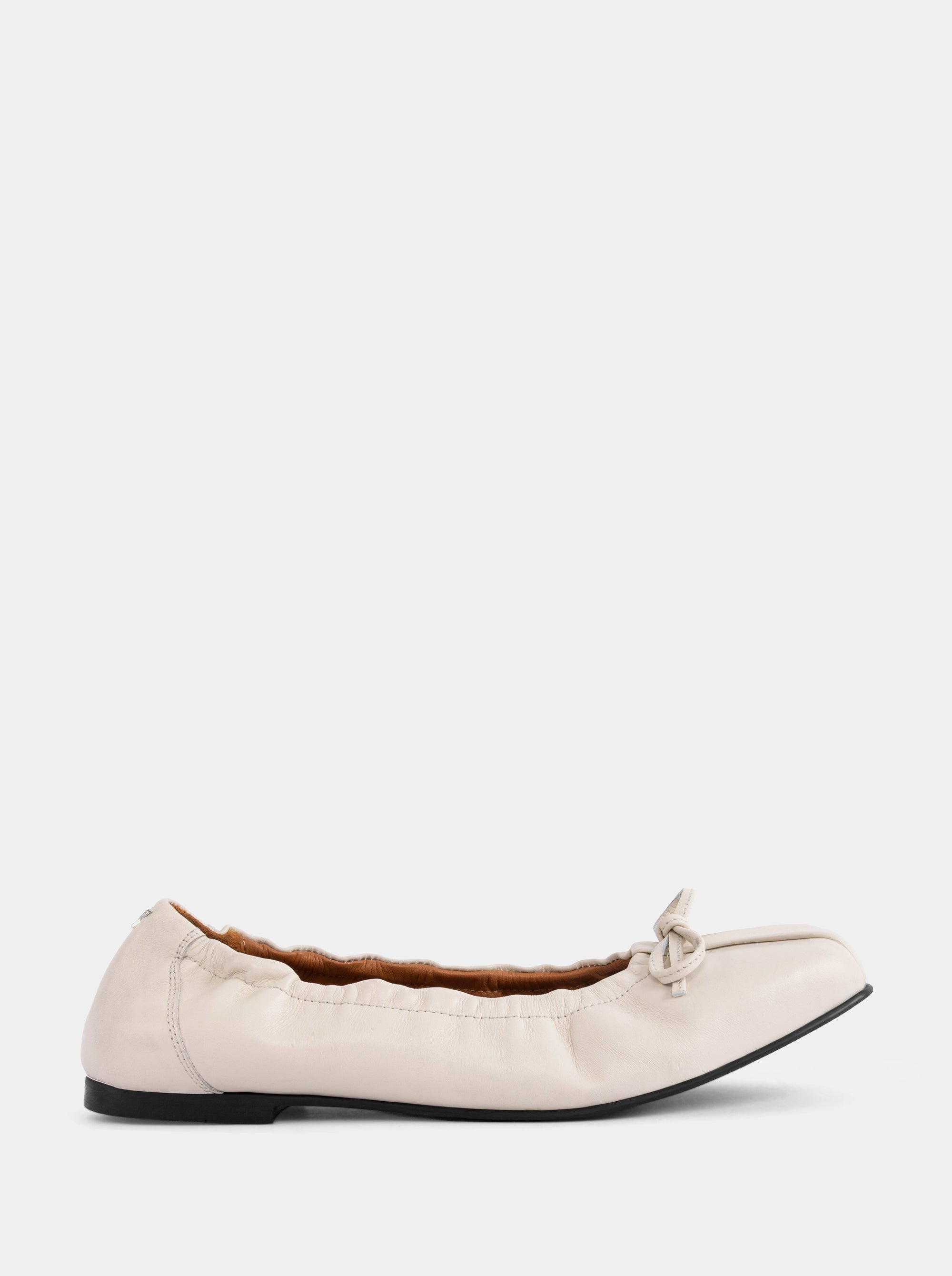CLOUD BEIGE LEATHER BALLET FLATS