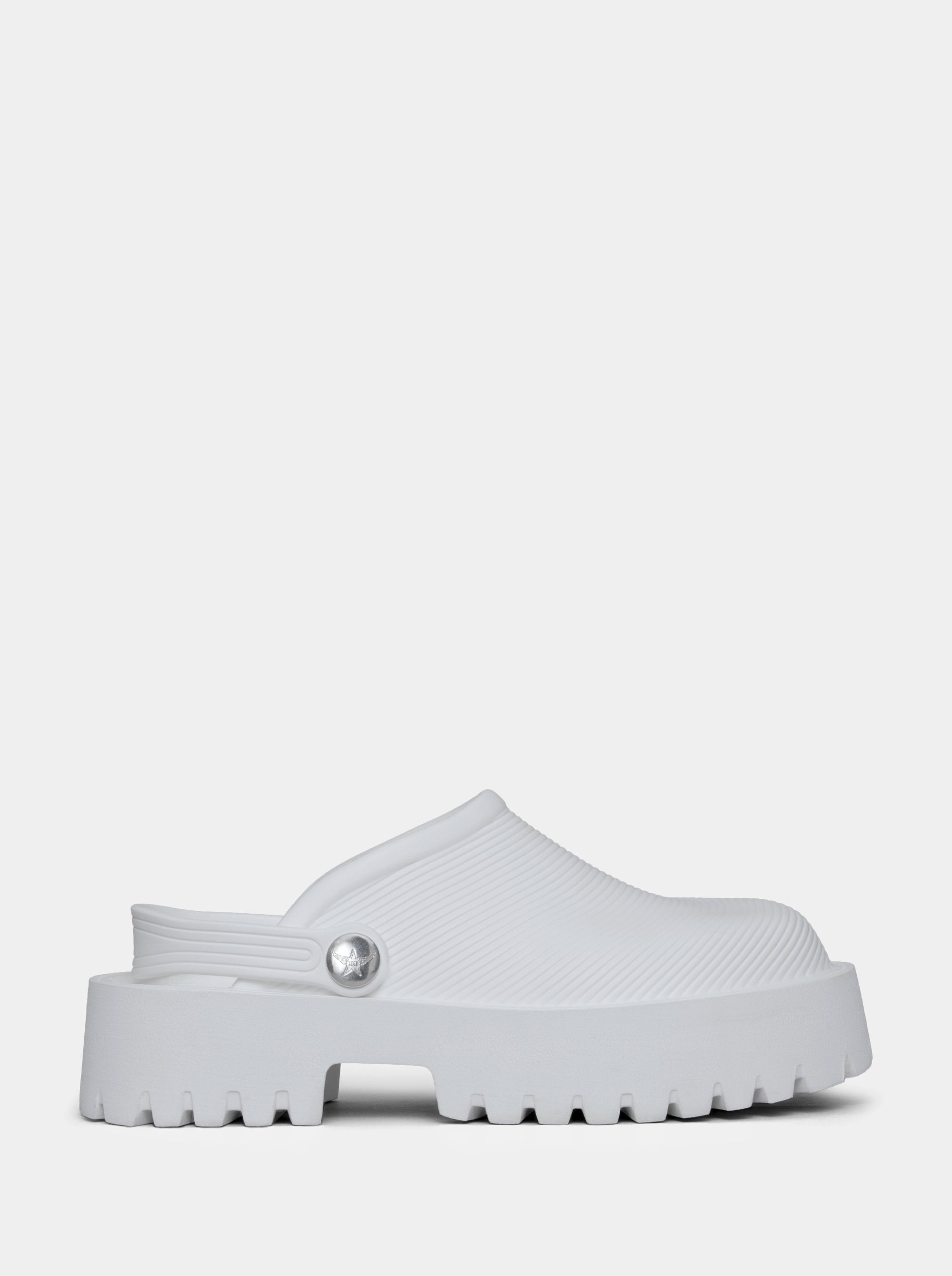 COSMOS WHITE SLIPPERS