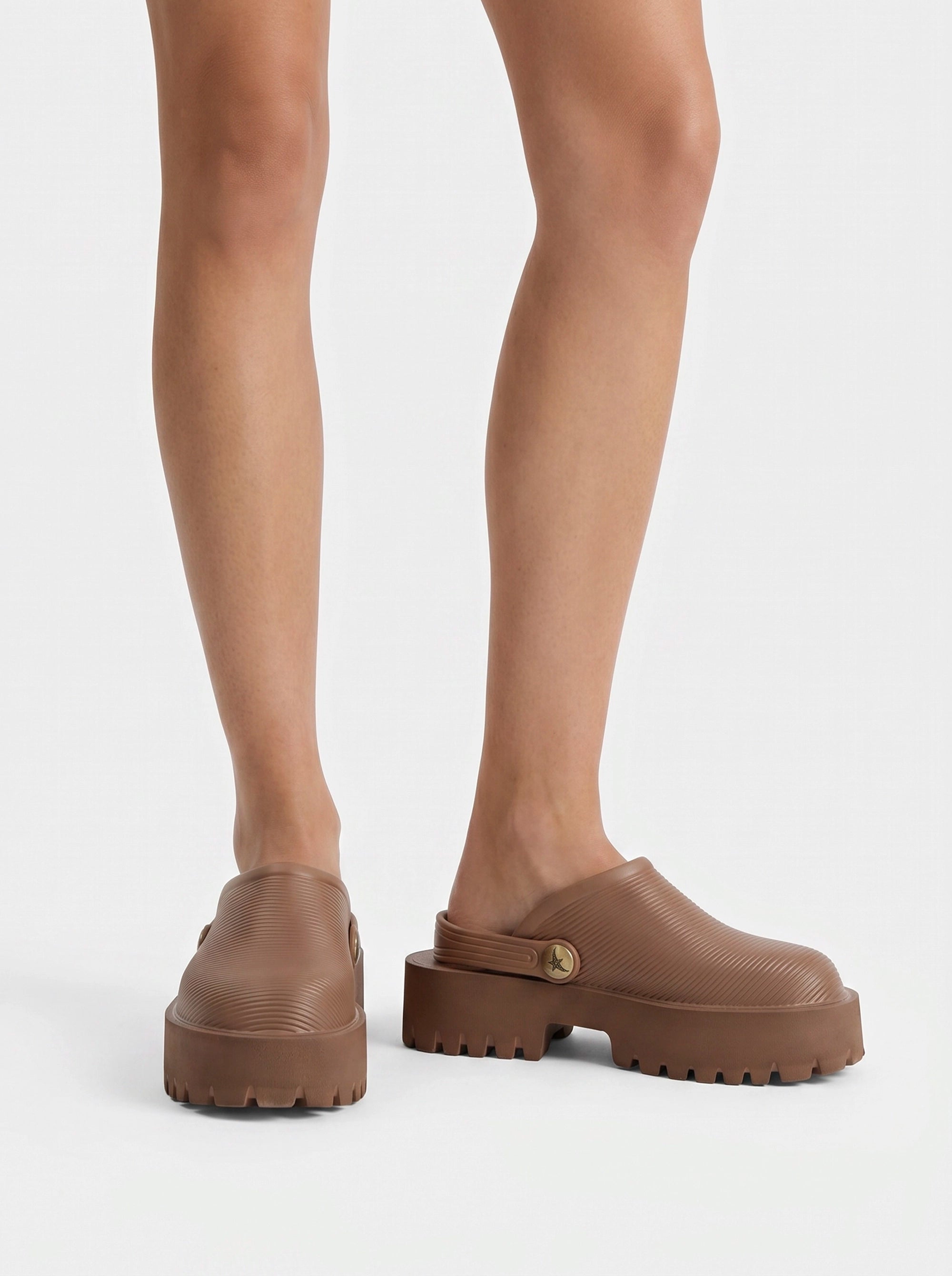 COSMOS BRONZE SLIPPERS