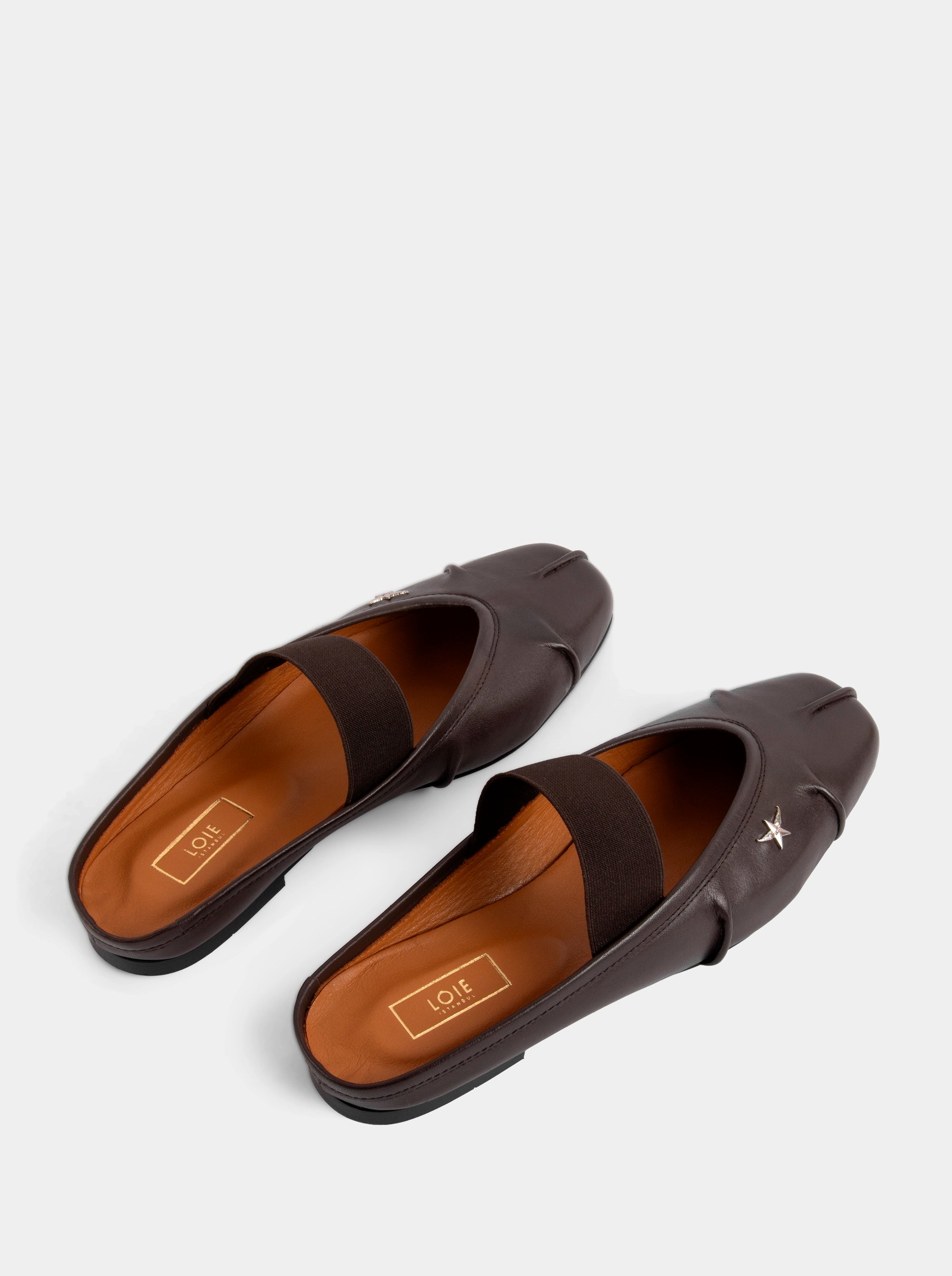 DUDE BROWN LEATHER BALLET FLATS