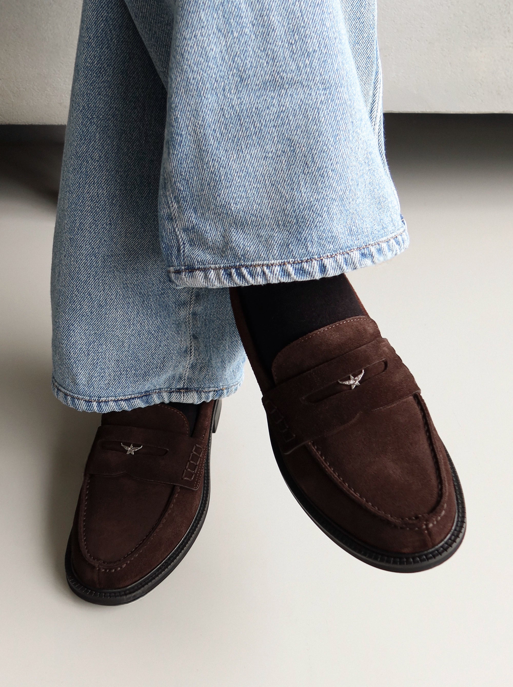 ELITE BROWN SUEDE SHOES