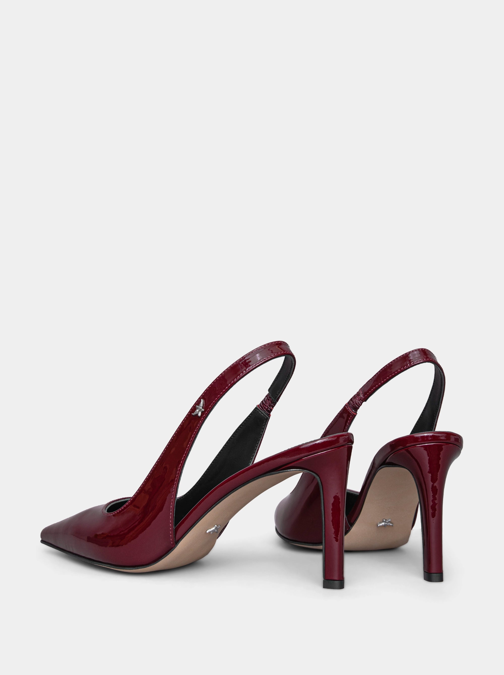 SM-48 FORCE 105 BURGUNDY PATENT PUMPS