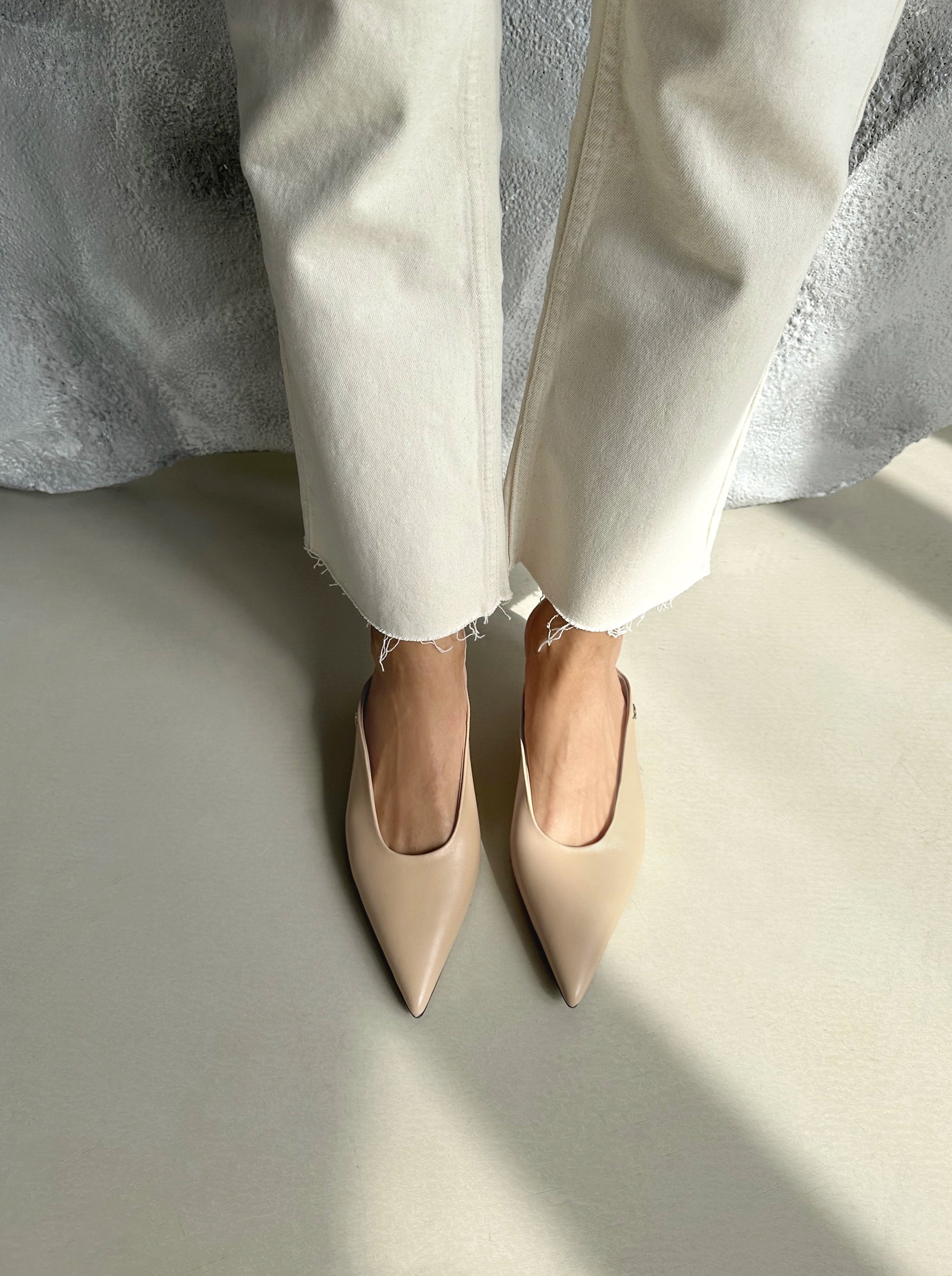 KATY BEIGE LEATHER MULES SLIPPERS