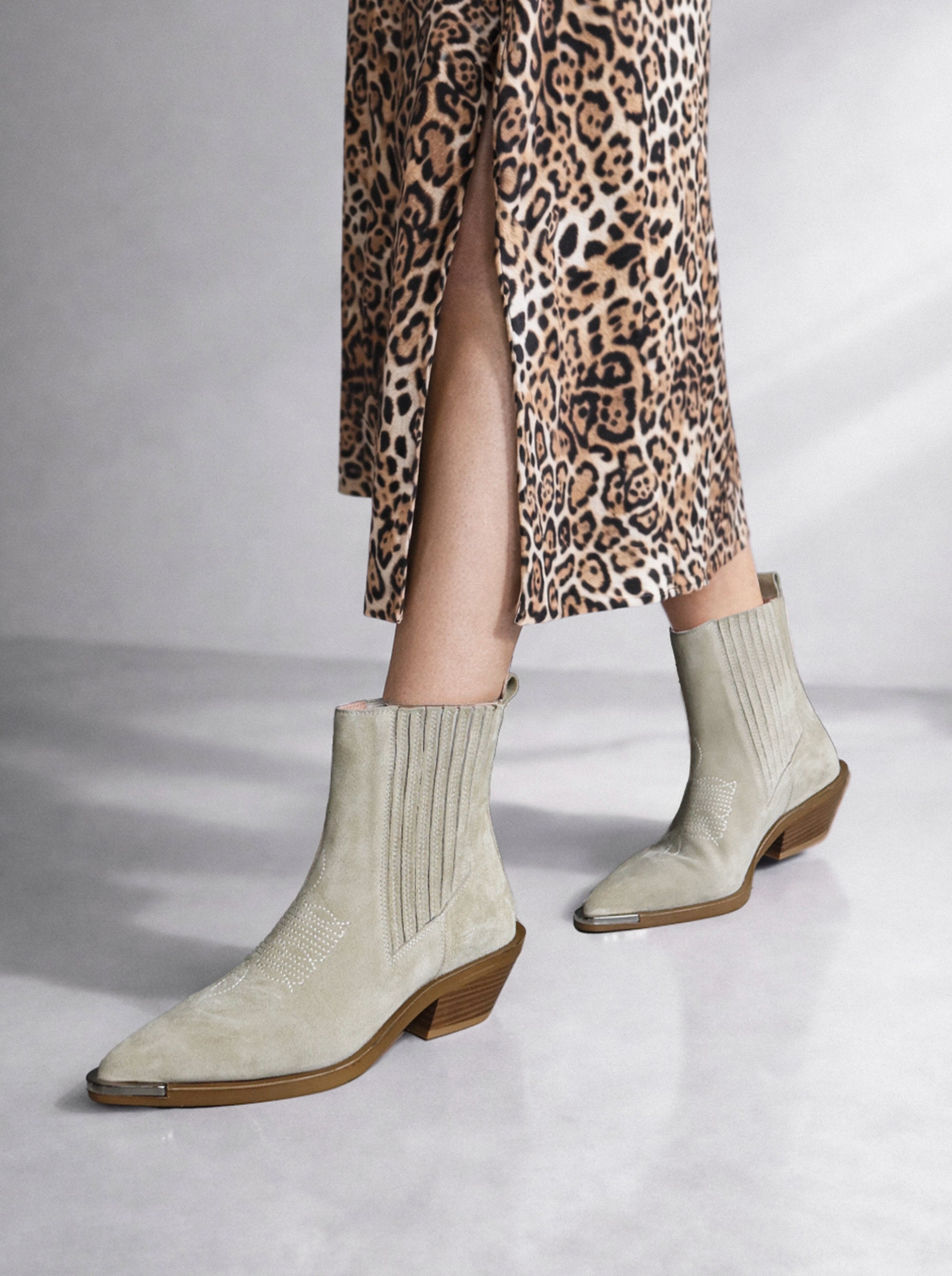 NELLA 60 BEIGE SUEDE BOOTIES