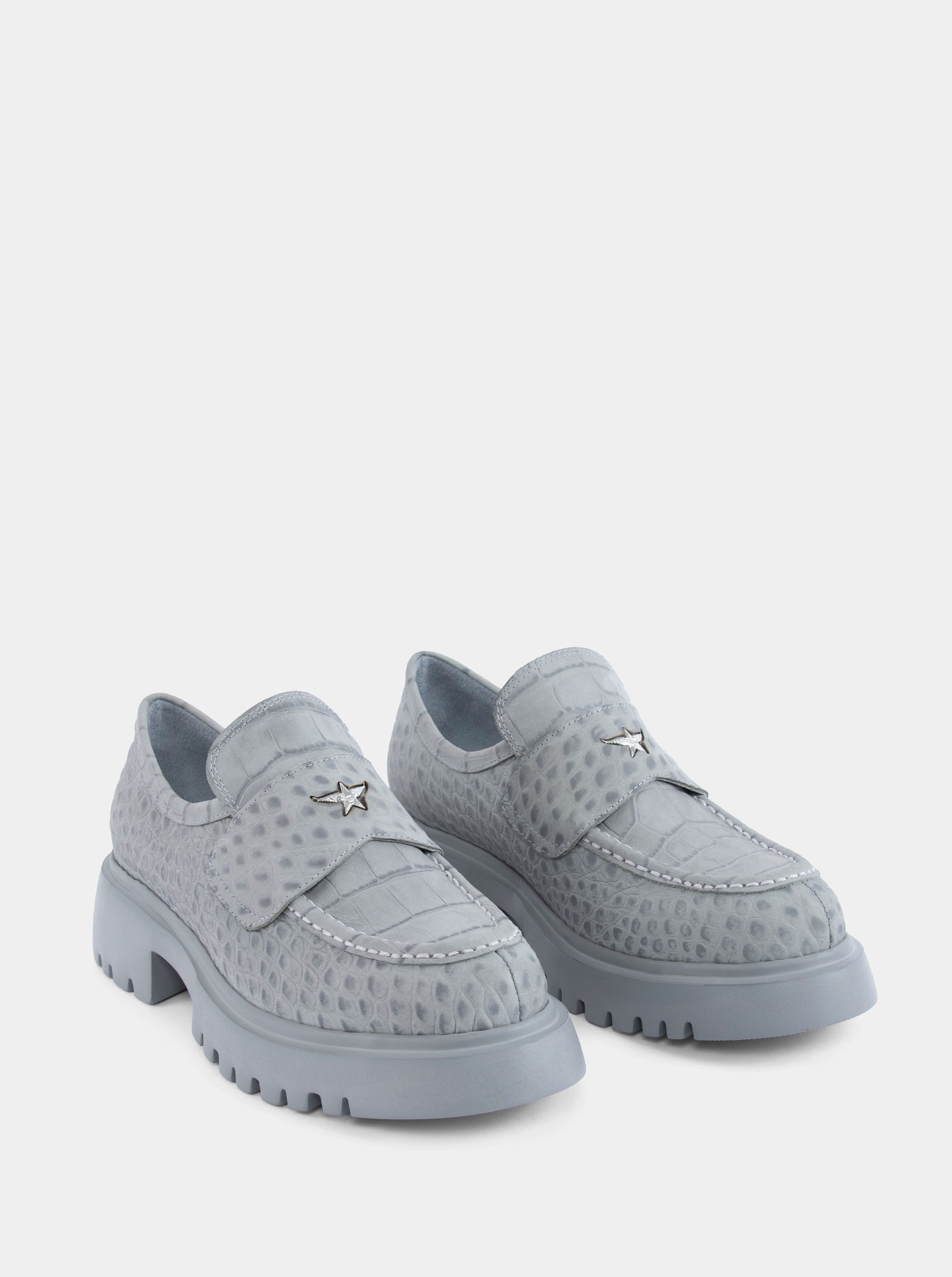 NEW MAC GRAY CROCO SHOES