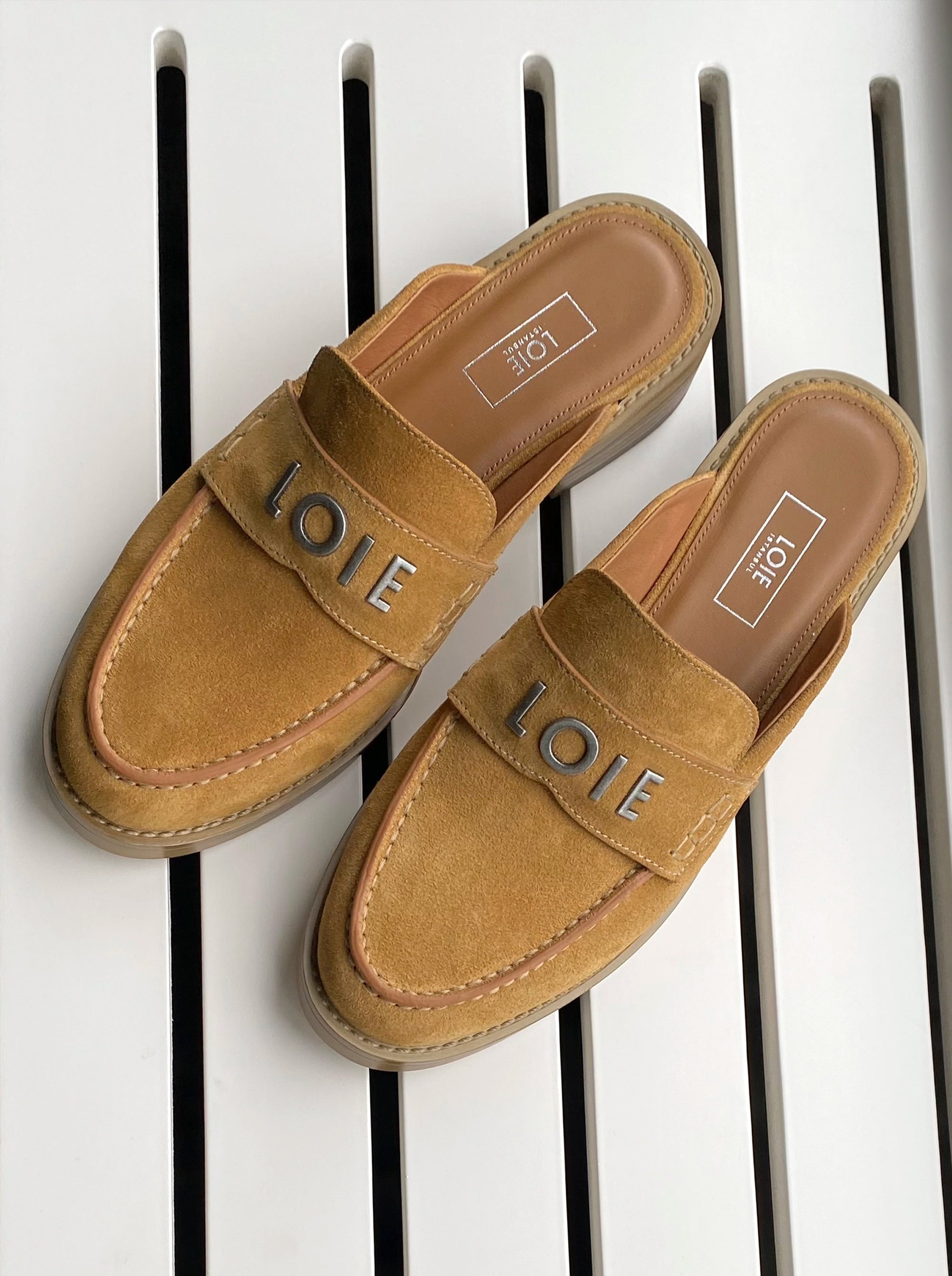 PEPE CAMEL SUEDE SLIPPERS