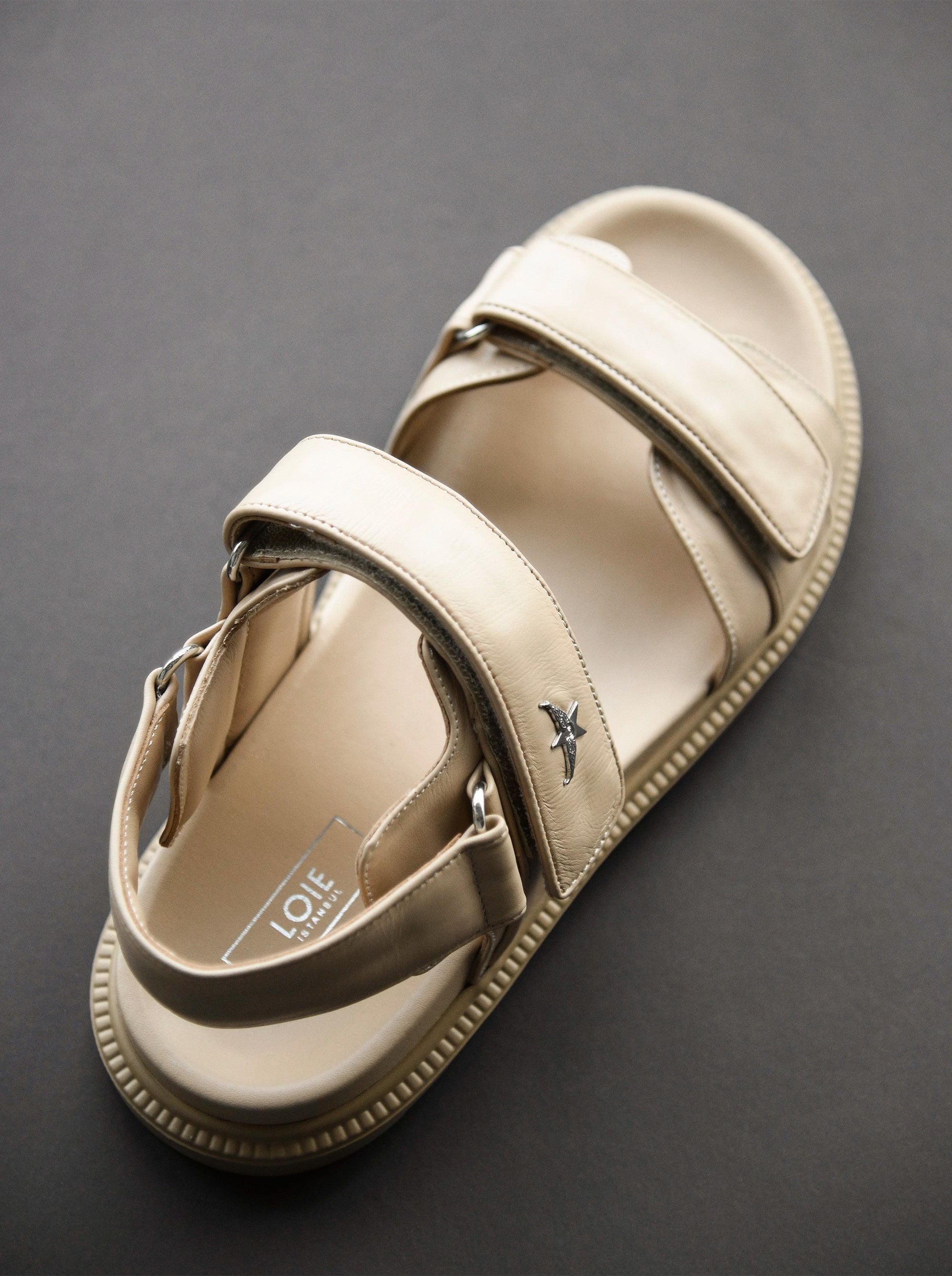 ROBBIE BEIGE LEATHER SANDALS