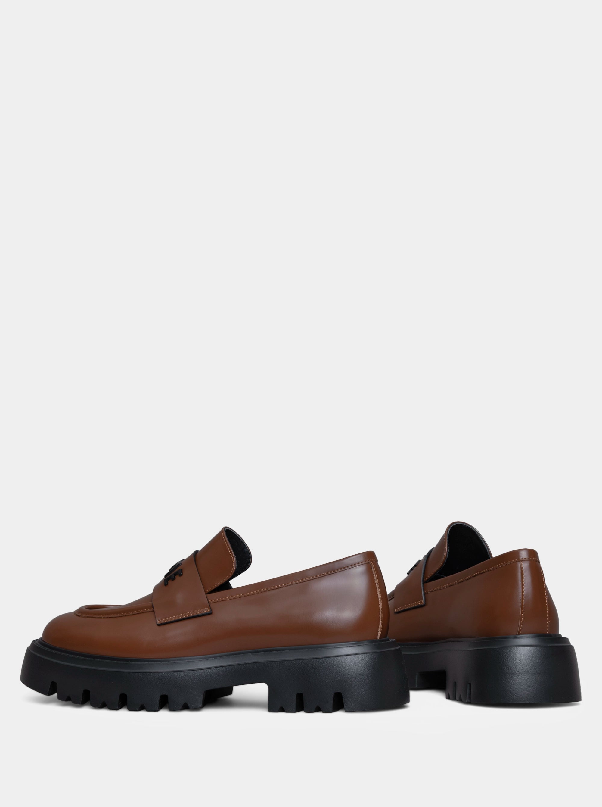 SANDERO CARAMEL BROWN SHOES