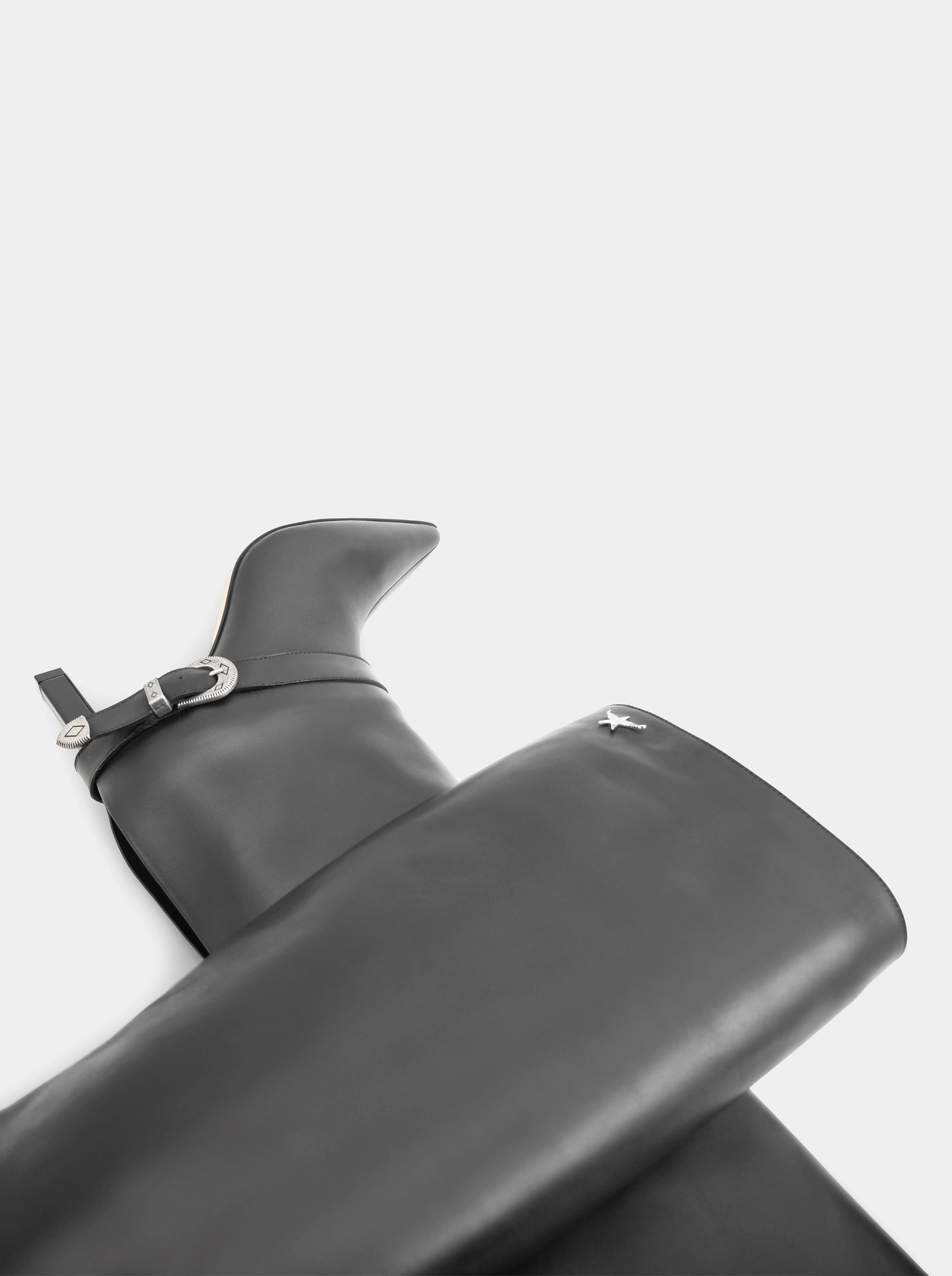 TROTTER BLACK LEATHER BOOTS