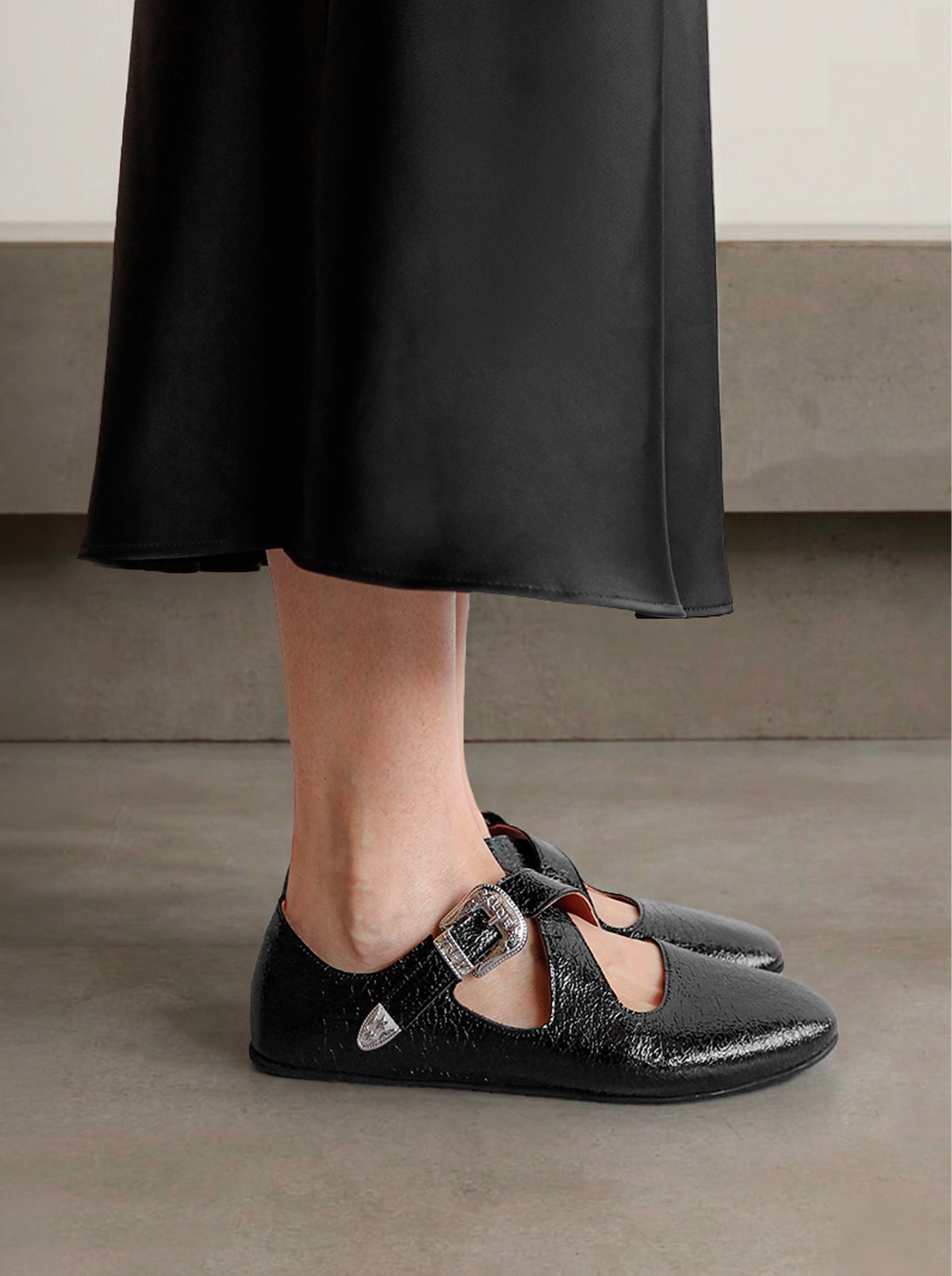 ANNA BLACK NAPLAK PATENT BALLET FLATS