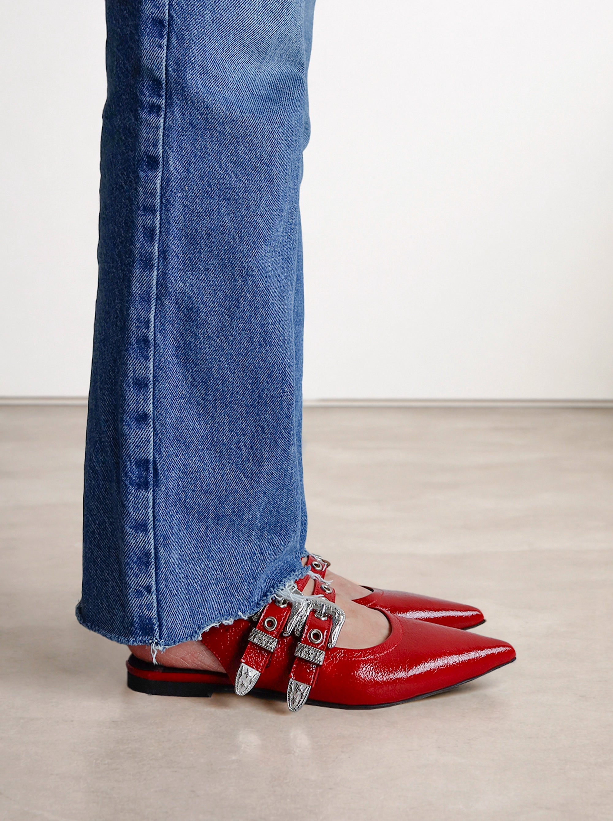 ANNA BLACK NAPLAK PATENT BALLET FLATS