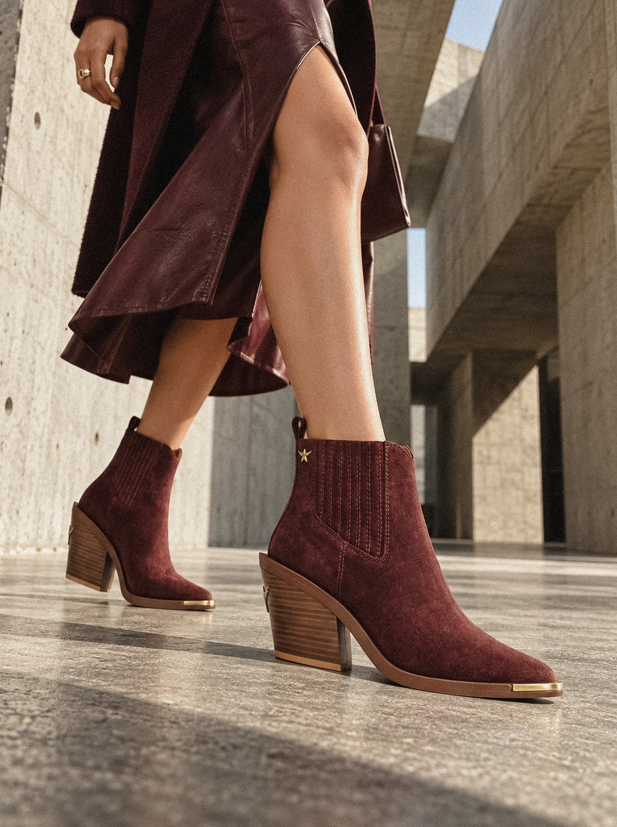 BELLINI BURGUNDY SUEDE BOOTIES