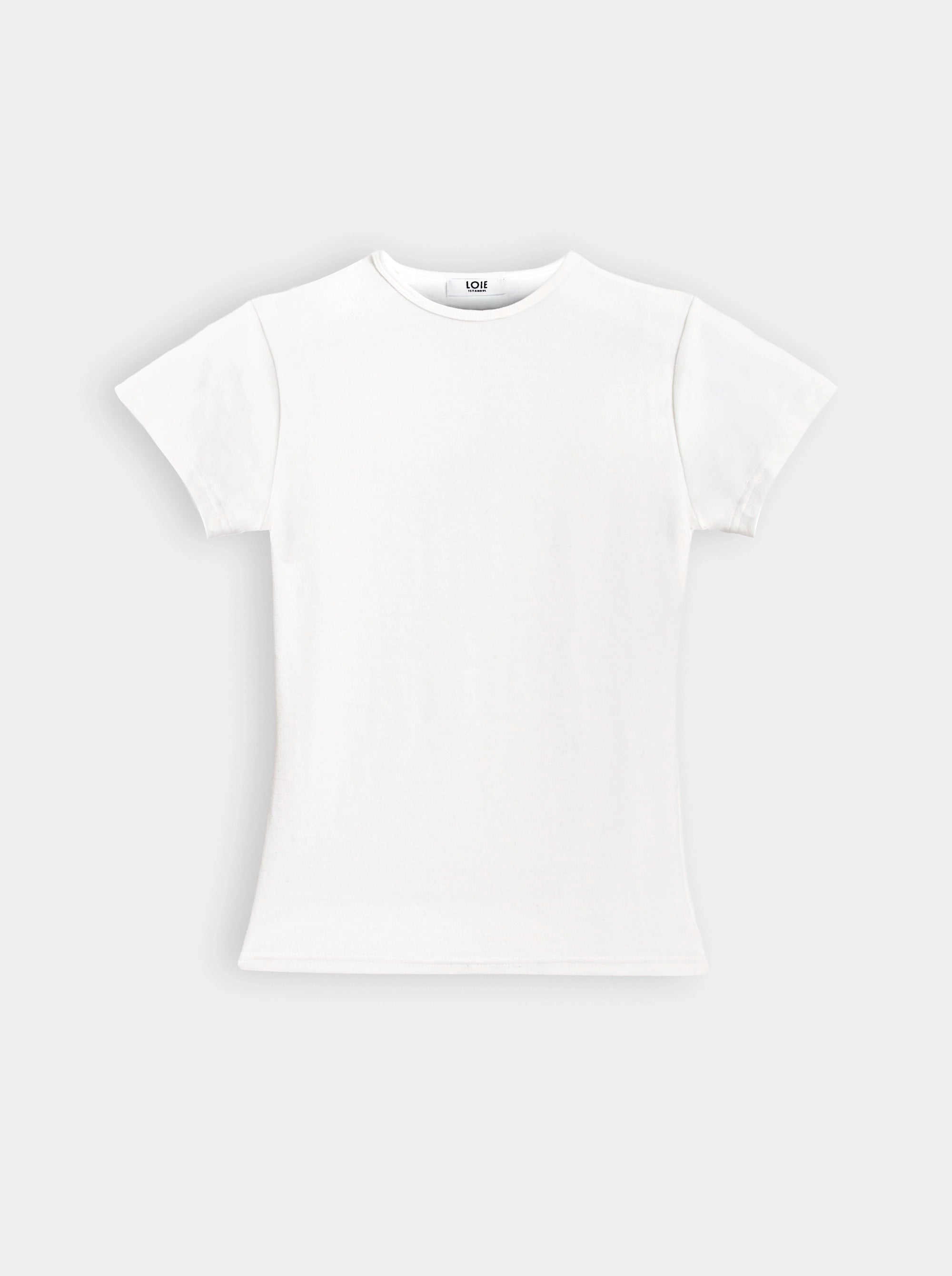 WHITE T-SHIRT