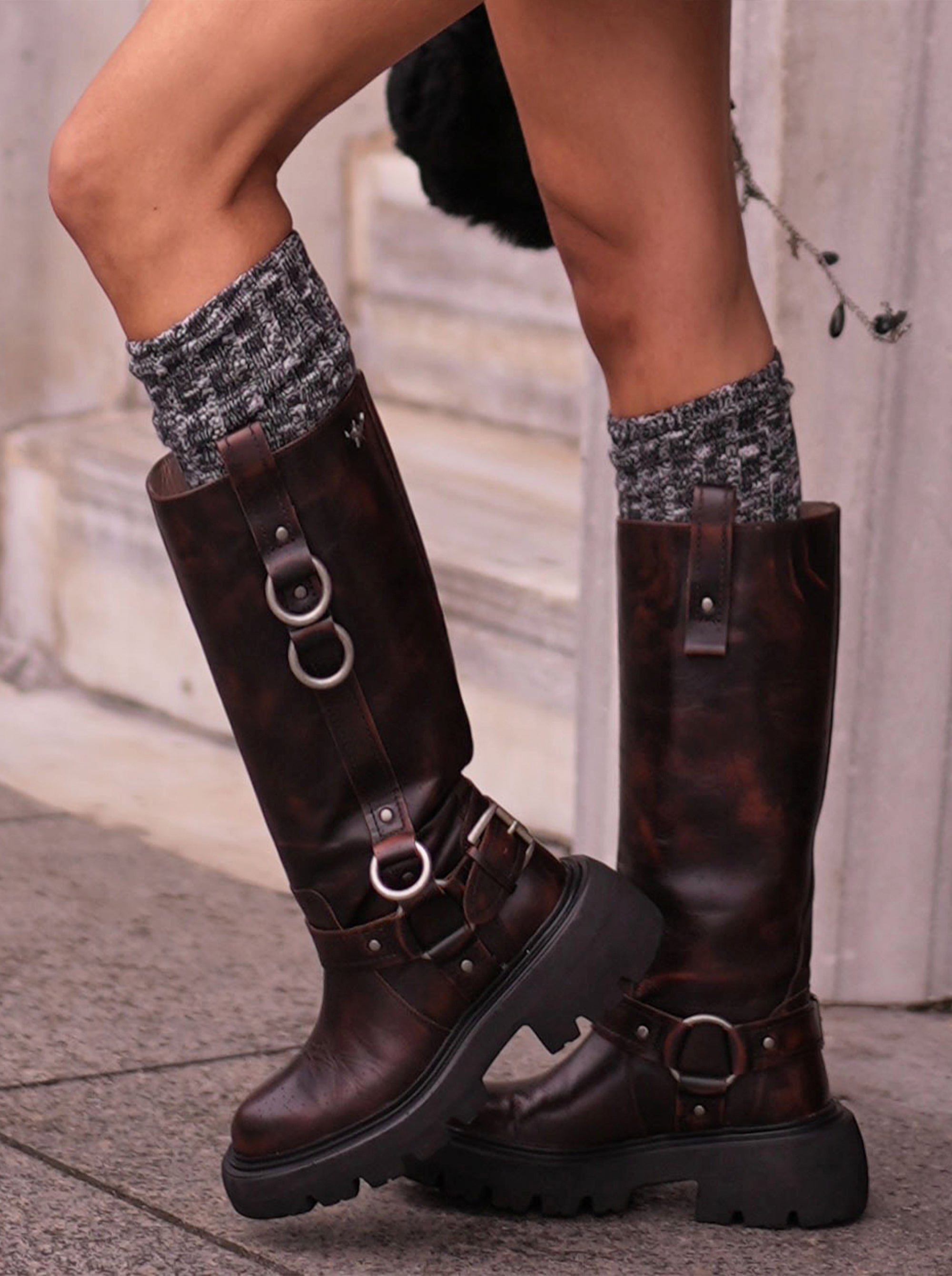 CABLE BROWN LEATHER BOOTS