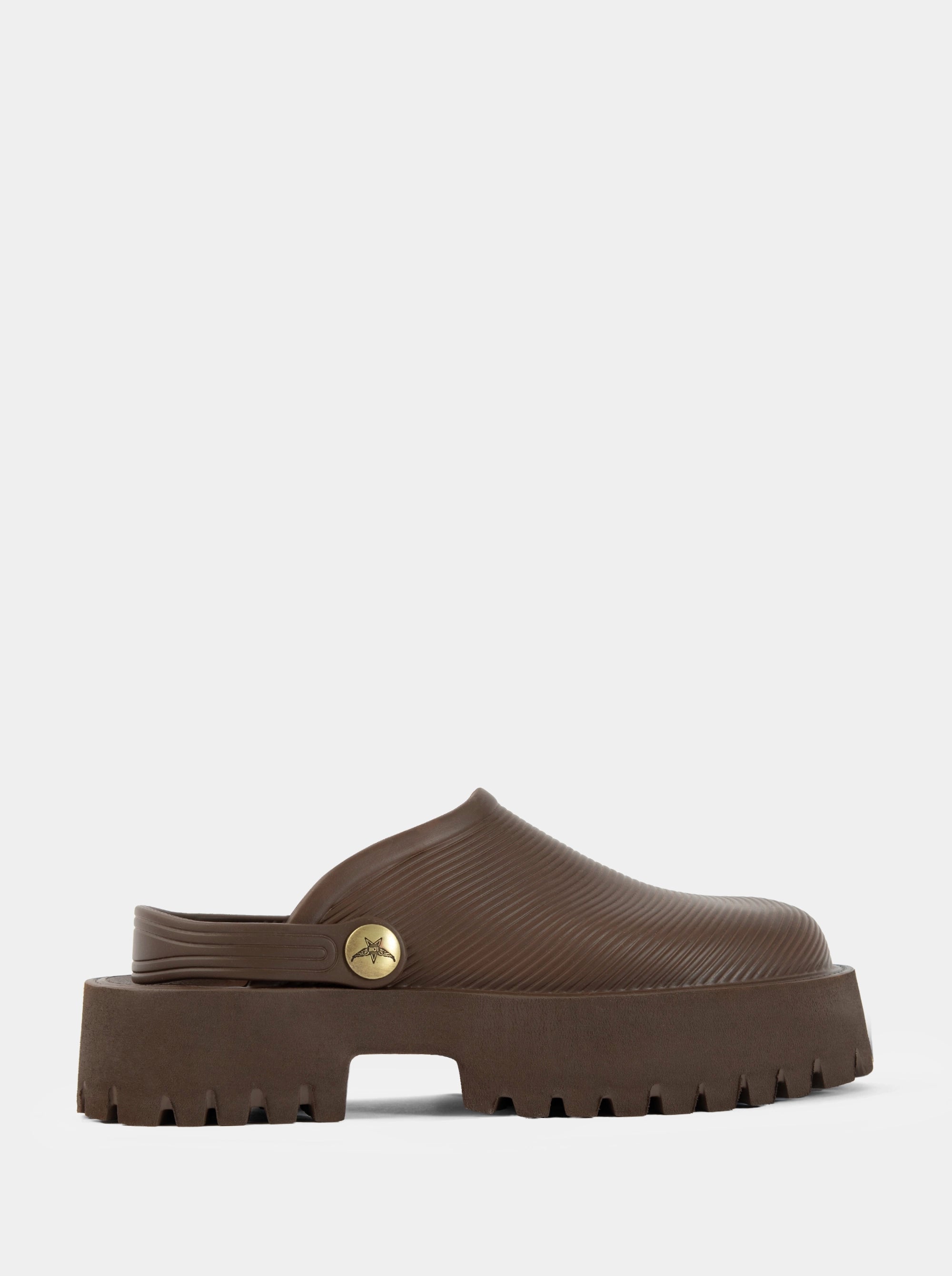COSMOS CHOCOLATE SLIPPERS