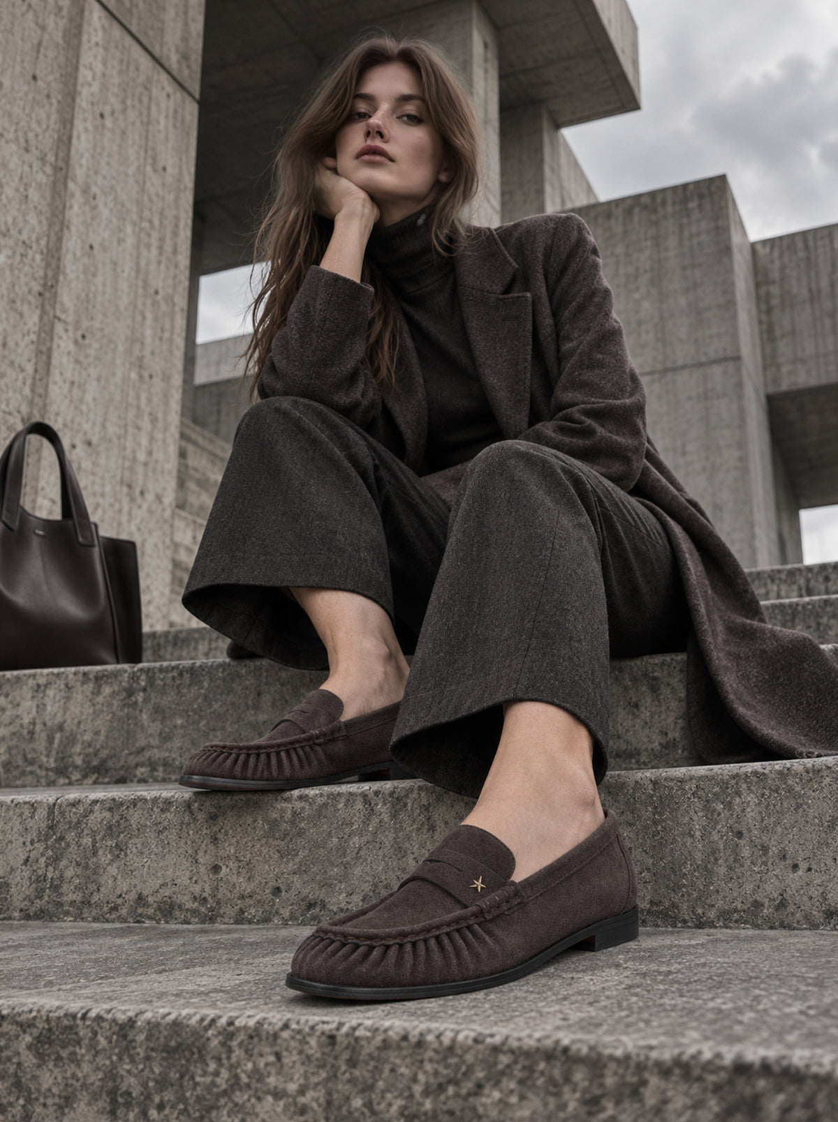 DROP DARK ASH SUEDE SHOES