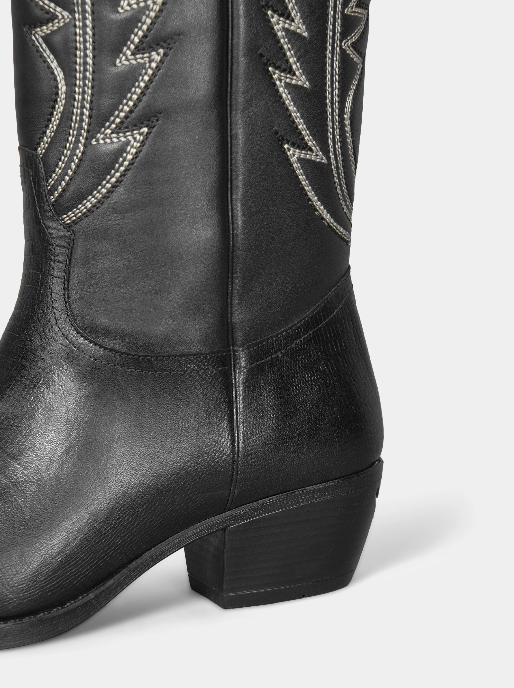 ELENORA SNAKE BLACK BOOTS