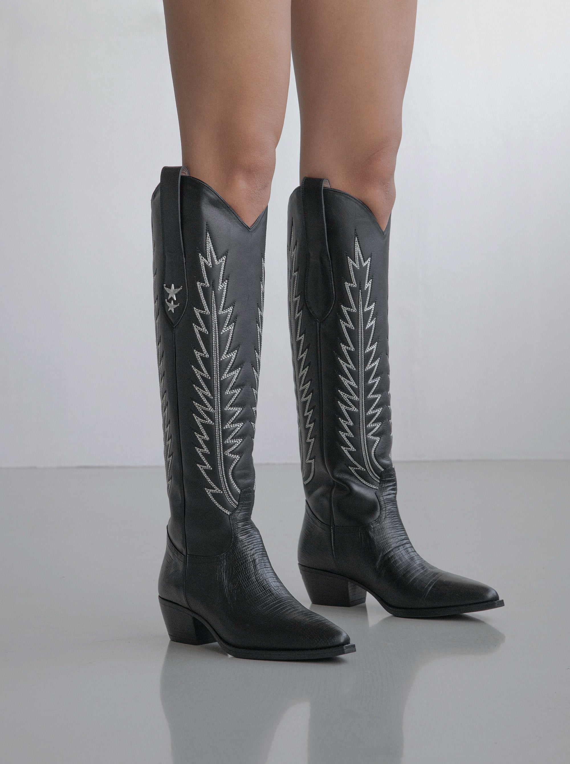 ELENORA SNAKE BLACK BOOTS