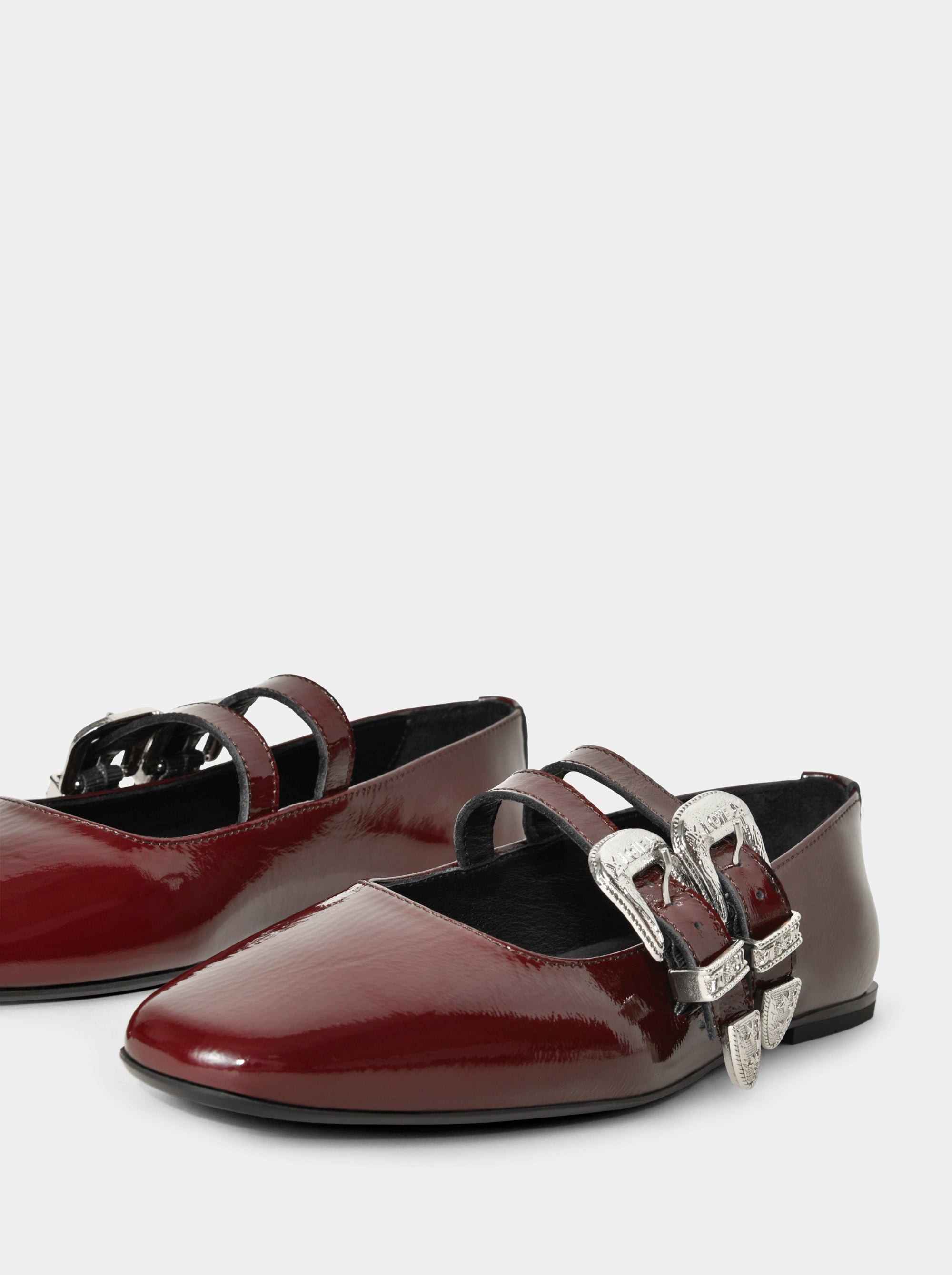 HANNAH MAROON NAPLAK PATENT BALLET FLATS