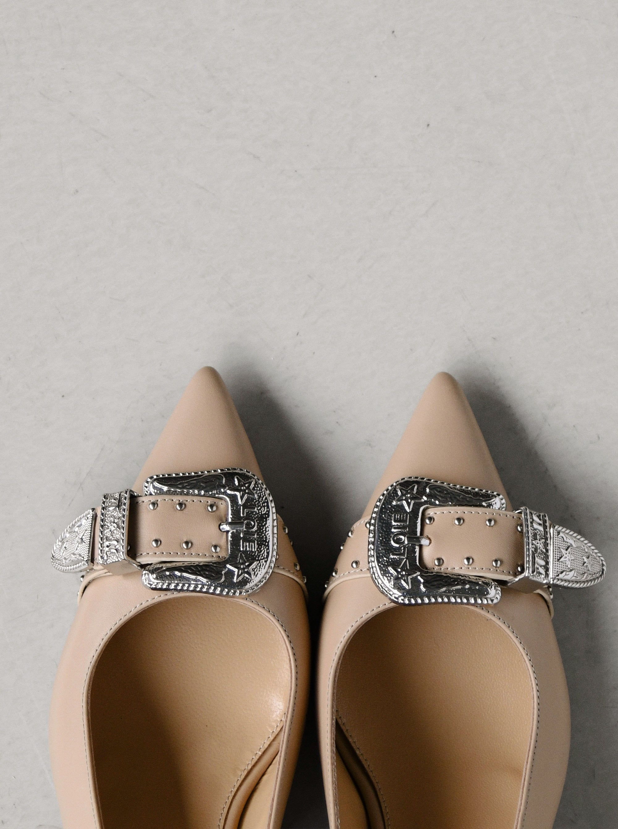 LISA NUDE LEATHER PUMPS