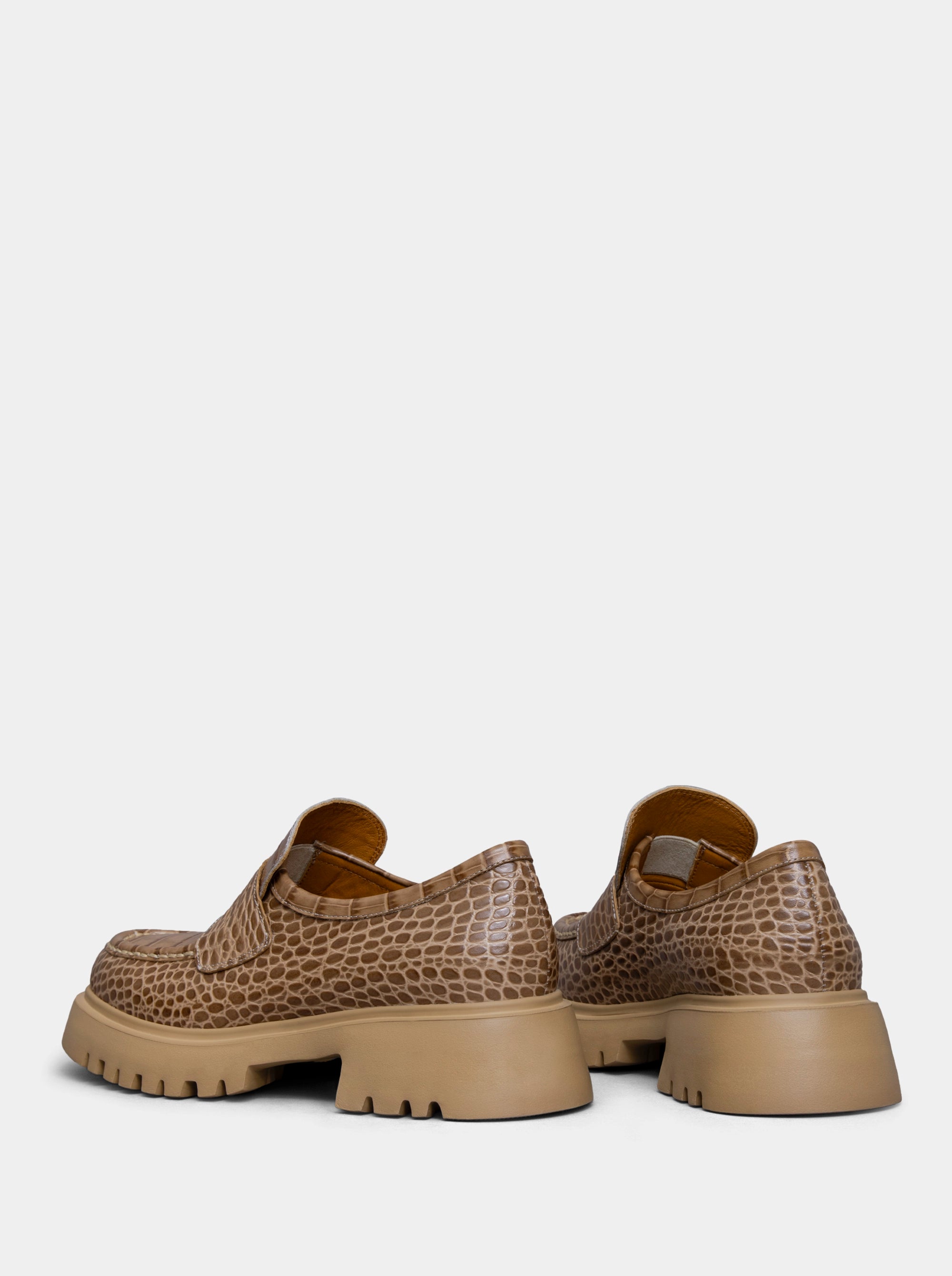 NEW MAC CAMEL CROCO SHOES