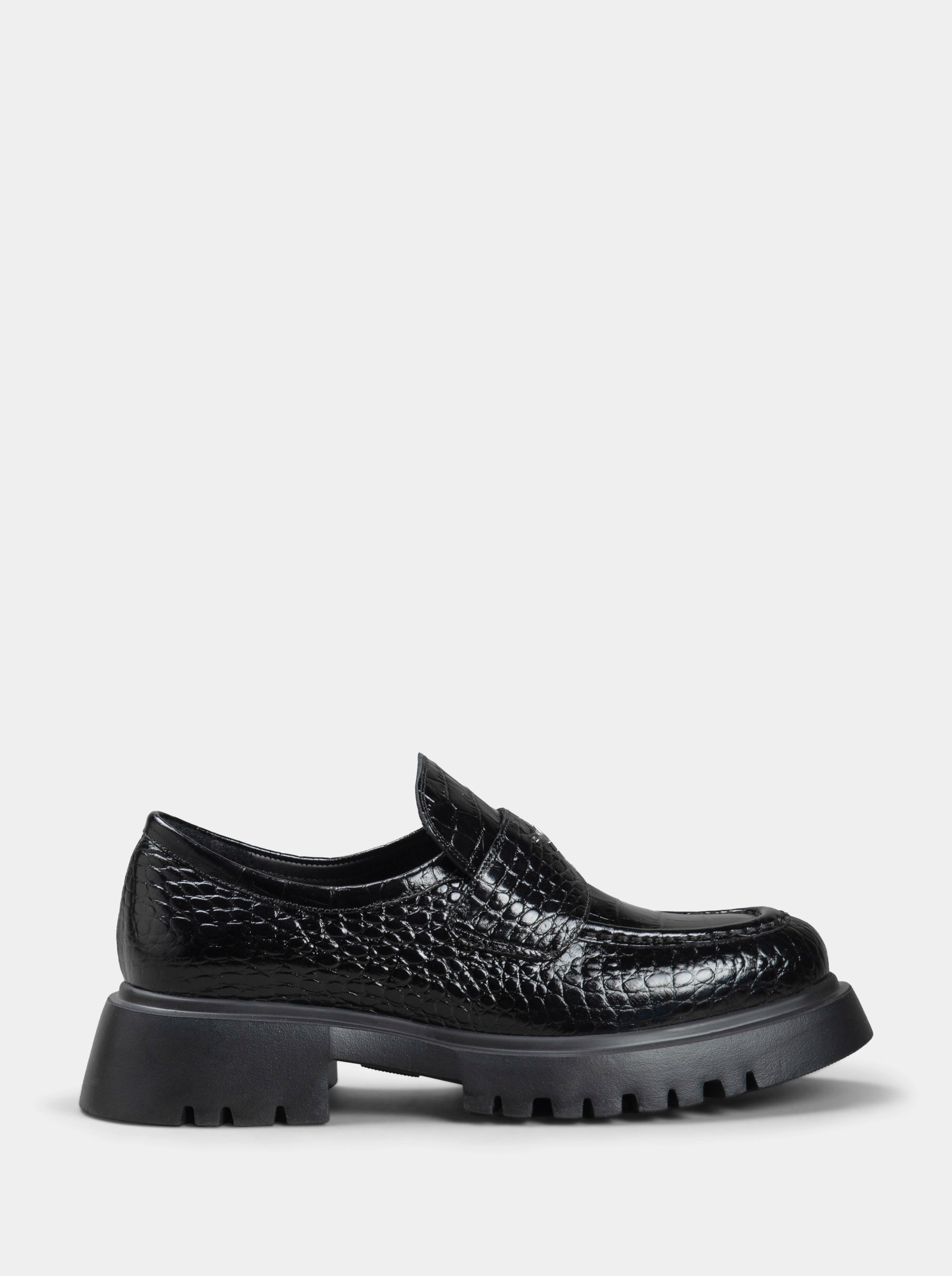 NEW MAC BLACK CROCO SHOES