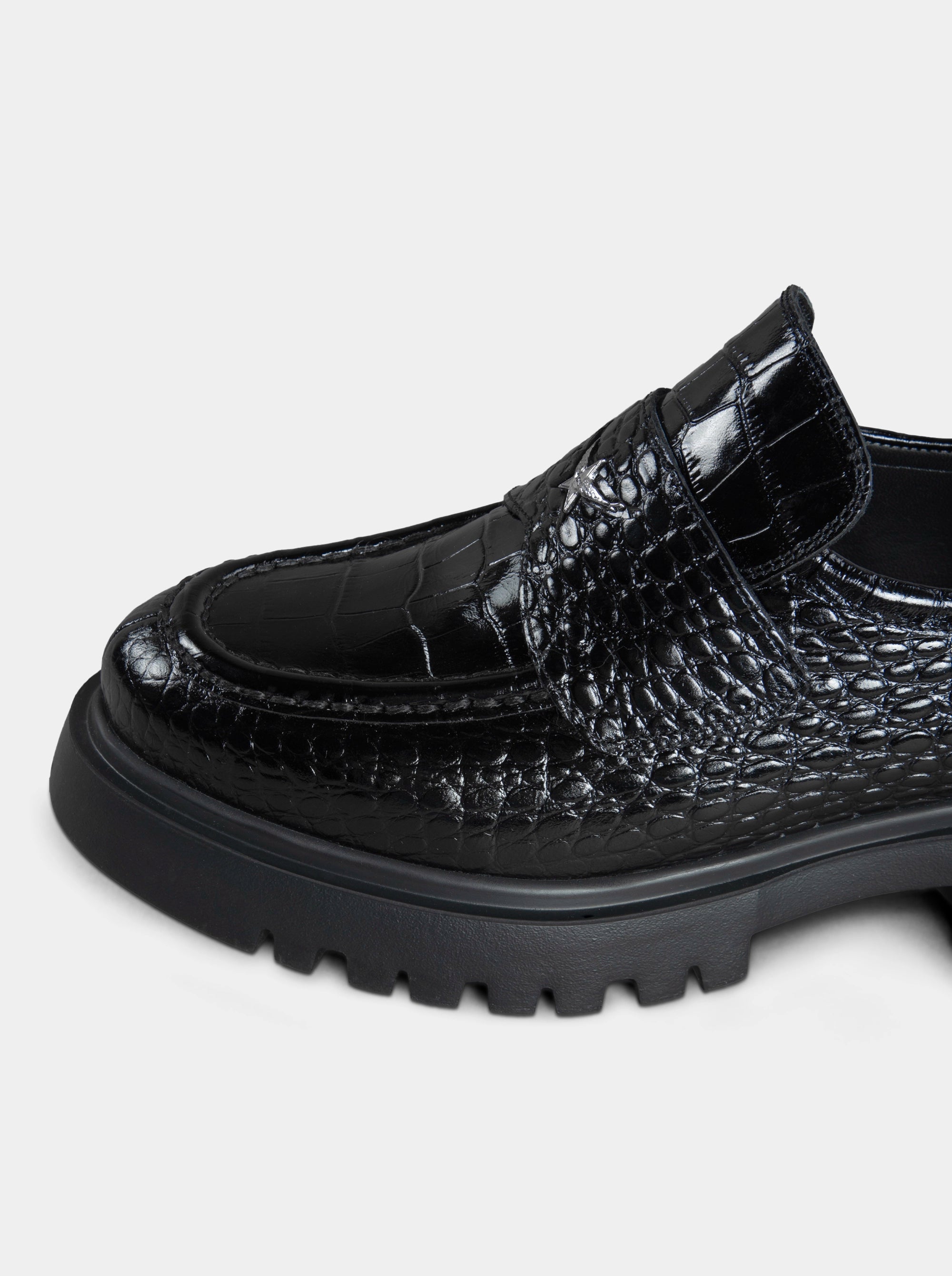 NEW MAC BLACK CROCO SHOES