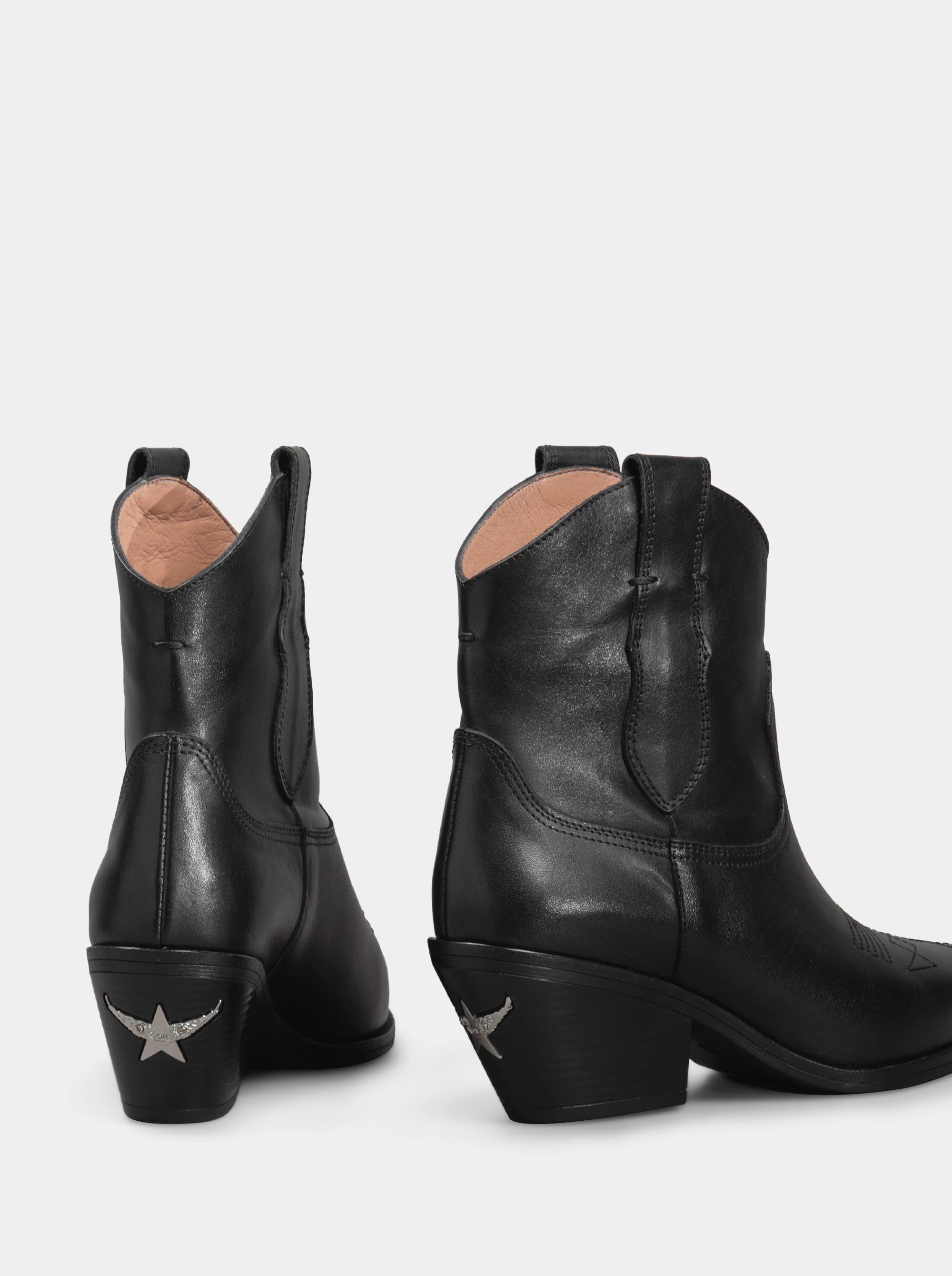 NEW SUIT BLACK LEATHER BOOTIES