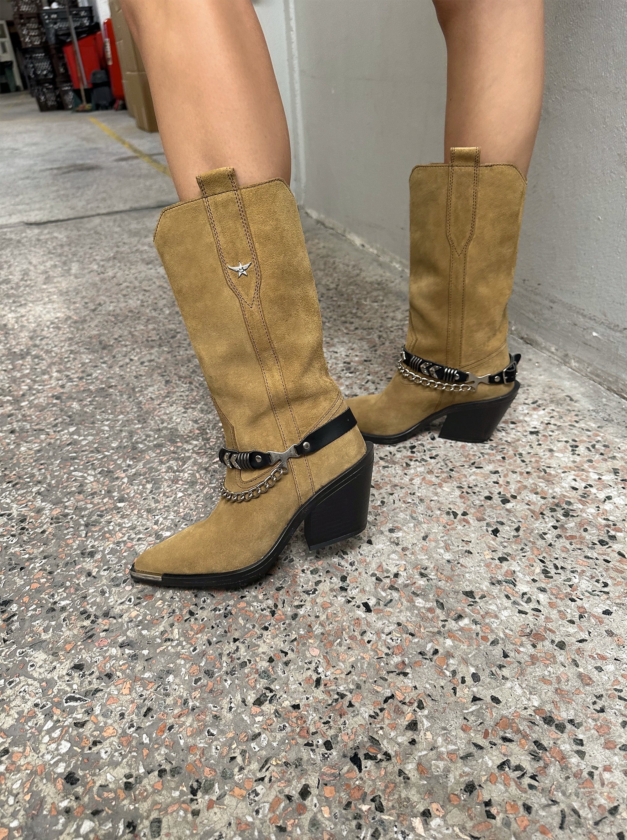 NOVA CAPPUCCINO SUEDE BOOTS