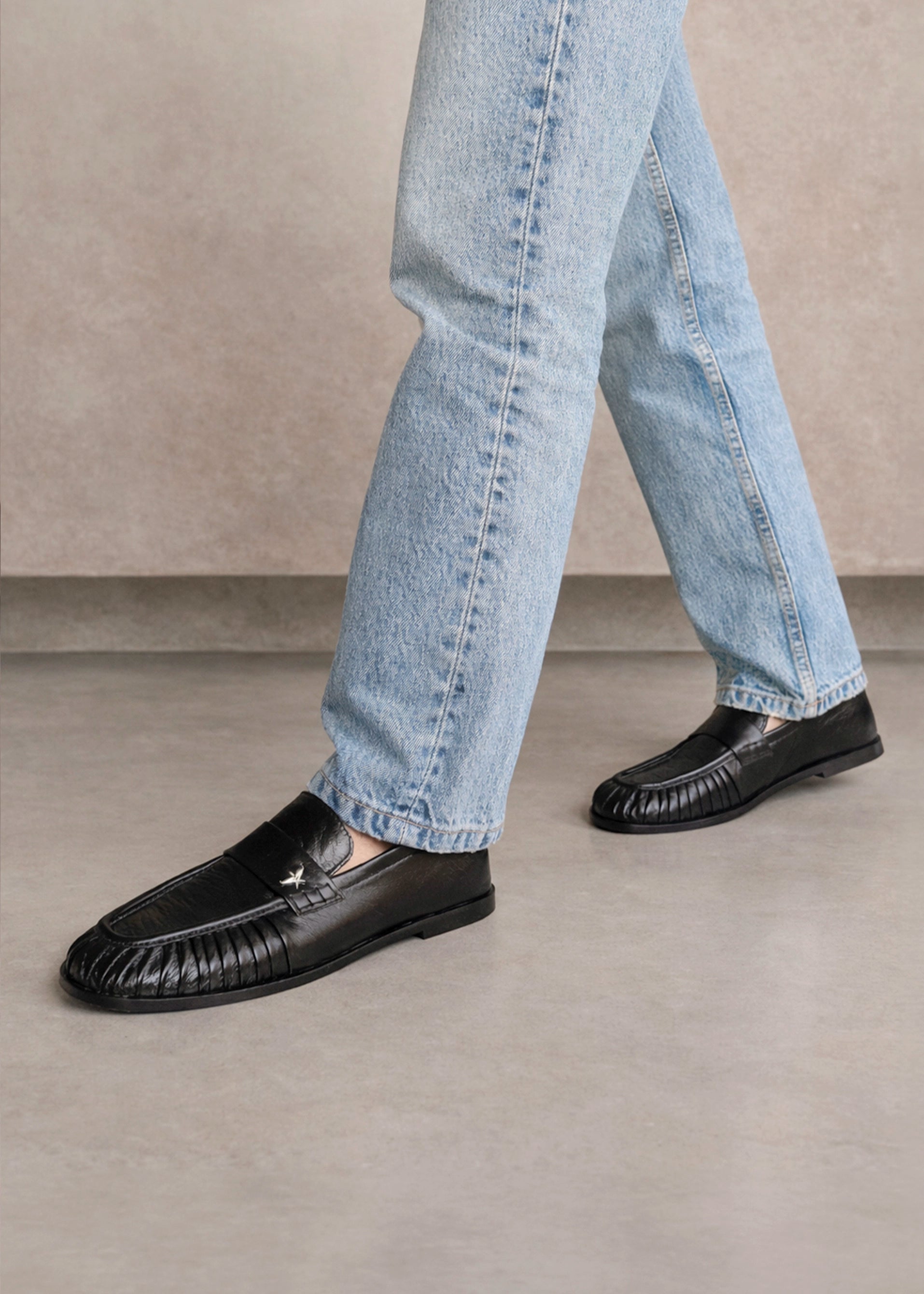 PESO BLACK LEATHER SHOES