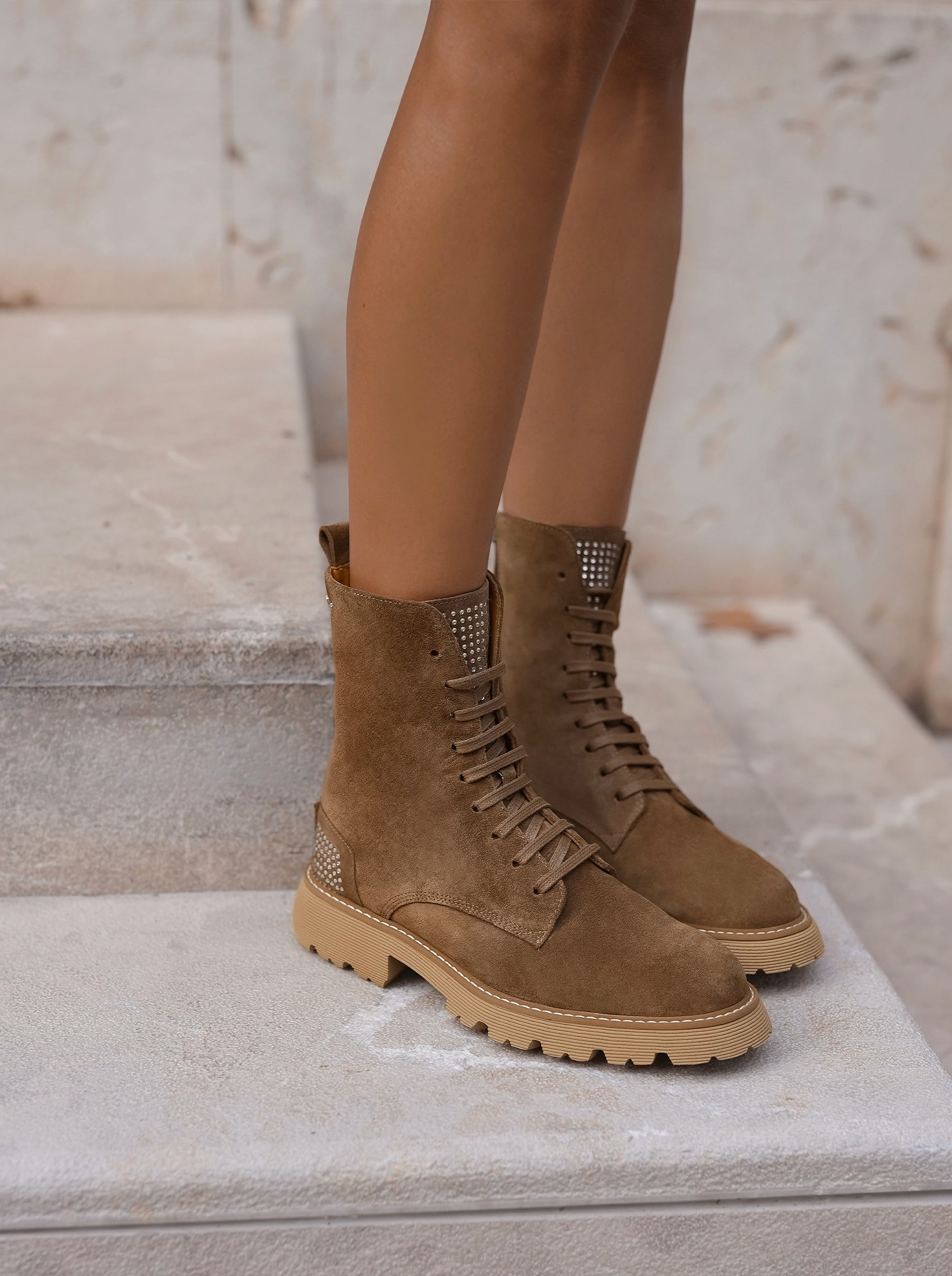 POP-UP COFFEE SUEDE BOOTIES