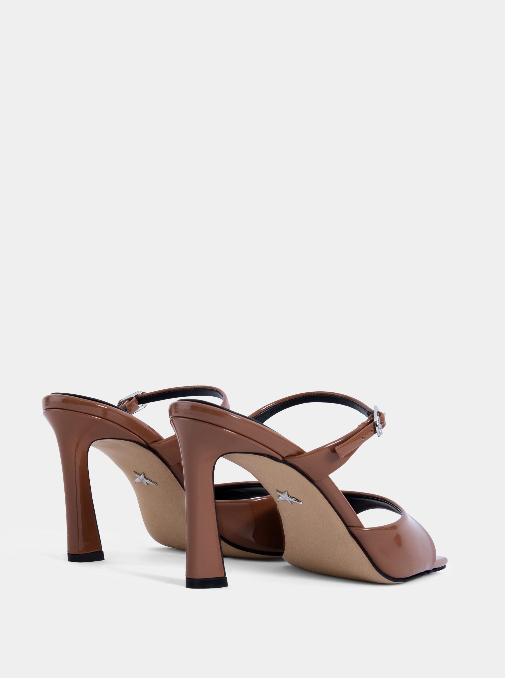 SERA CARAMEL PATENT SANDALS