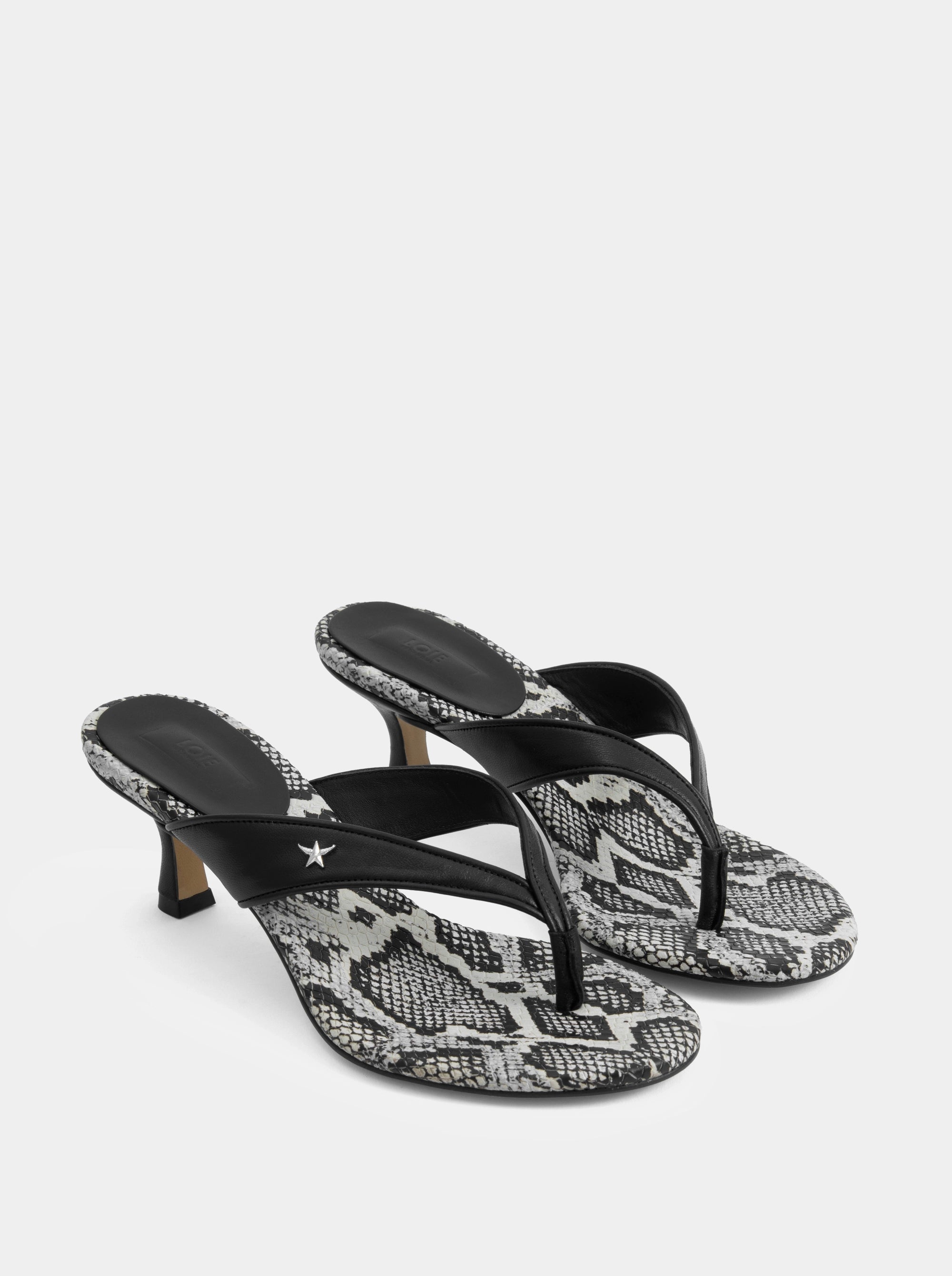 CHIC SNAKE SANDALS