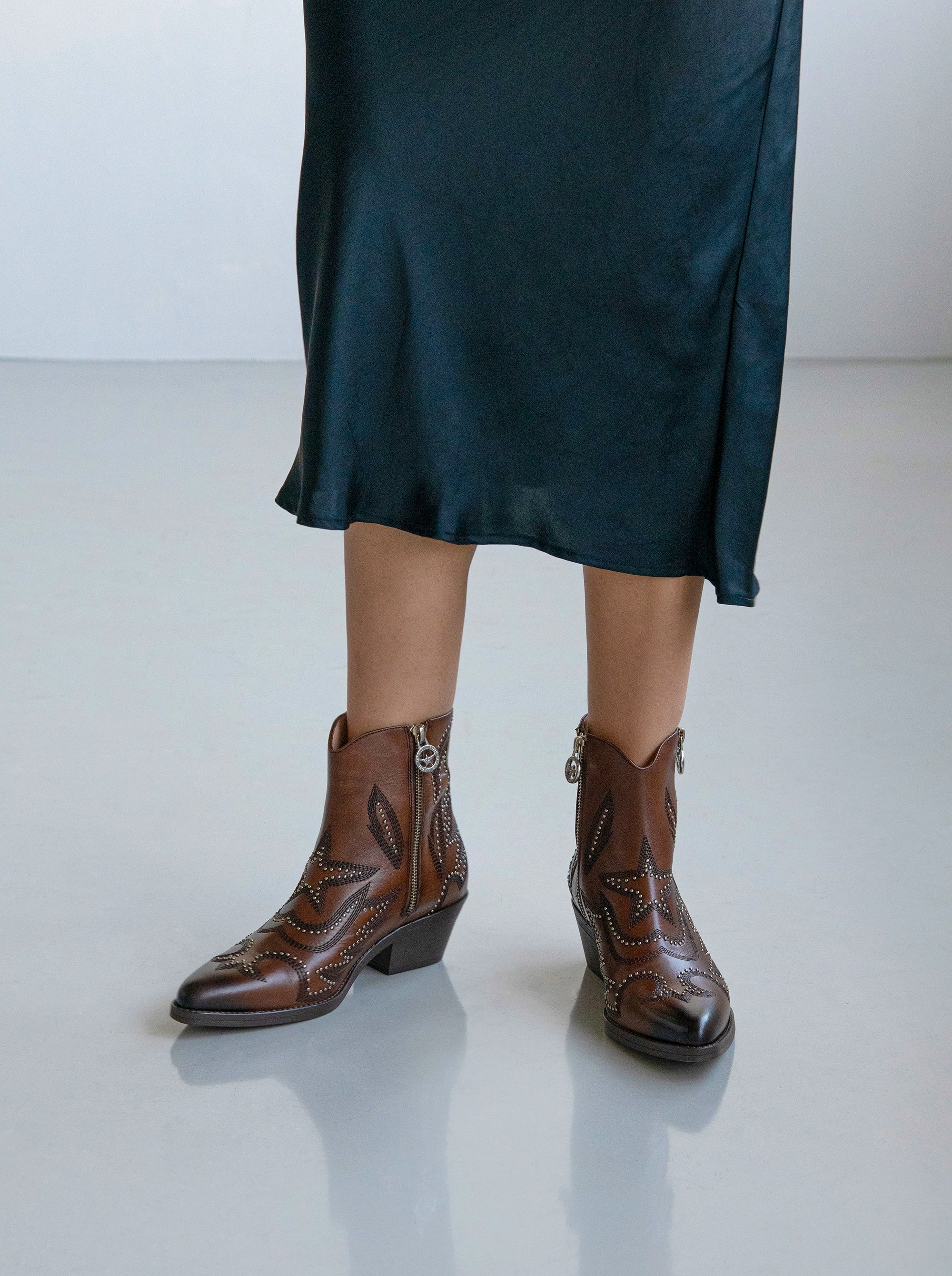 SILVA BROWN LEATHER BOOTIES