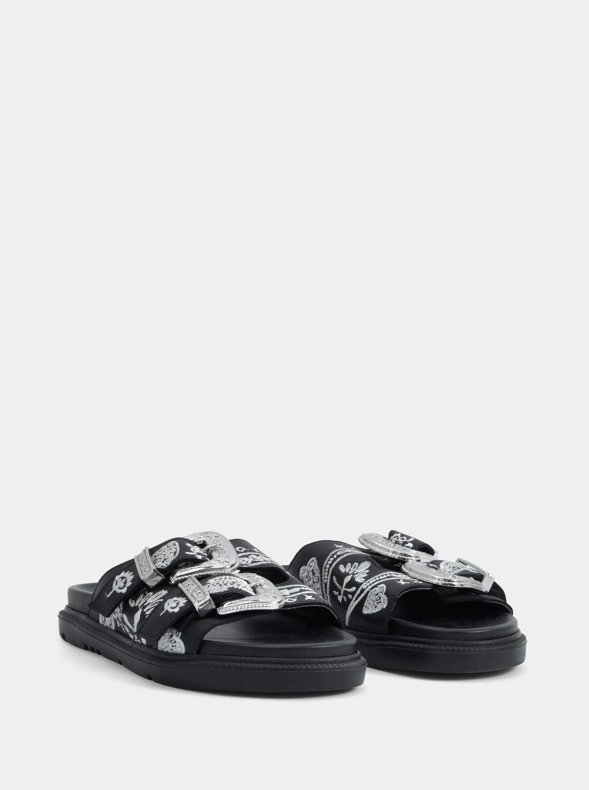 SM-04 BLACK LEATHER SLIPPERS