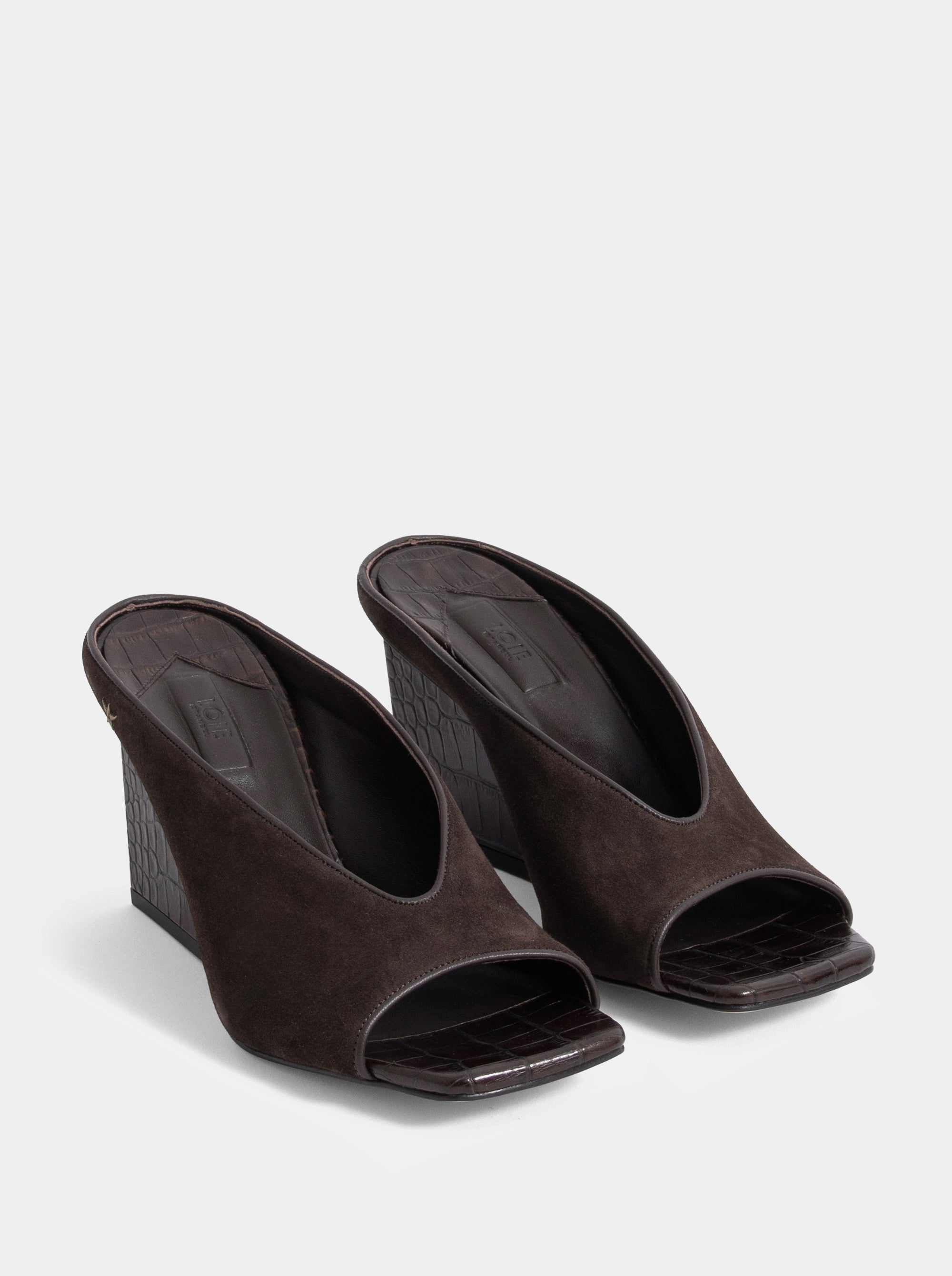STRATEGY BROWN SUEDE SANDALS