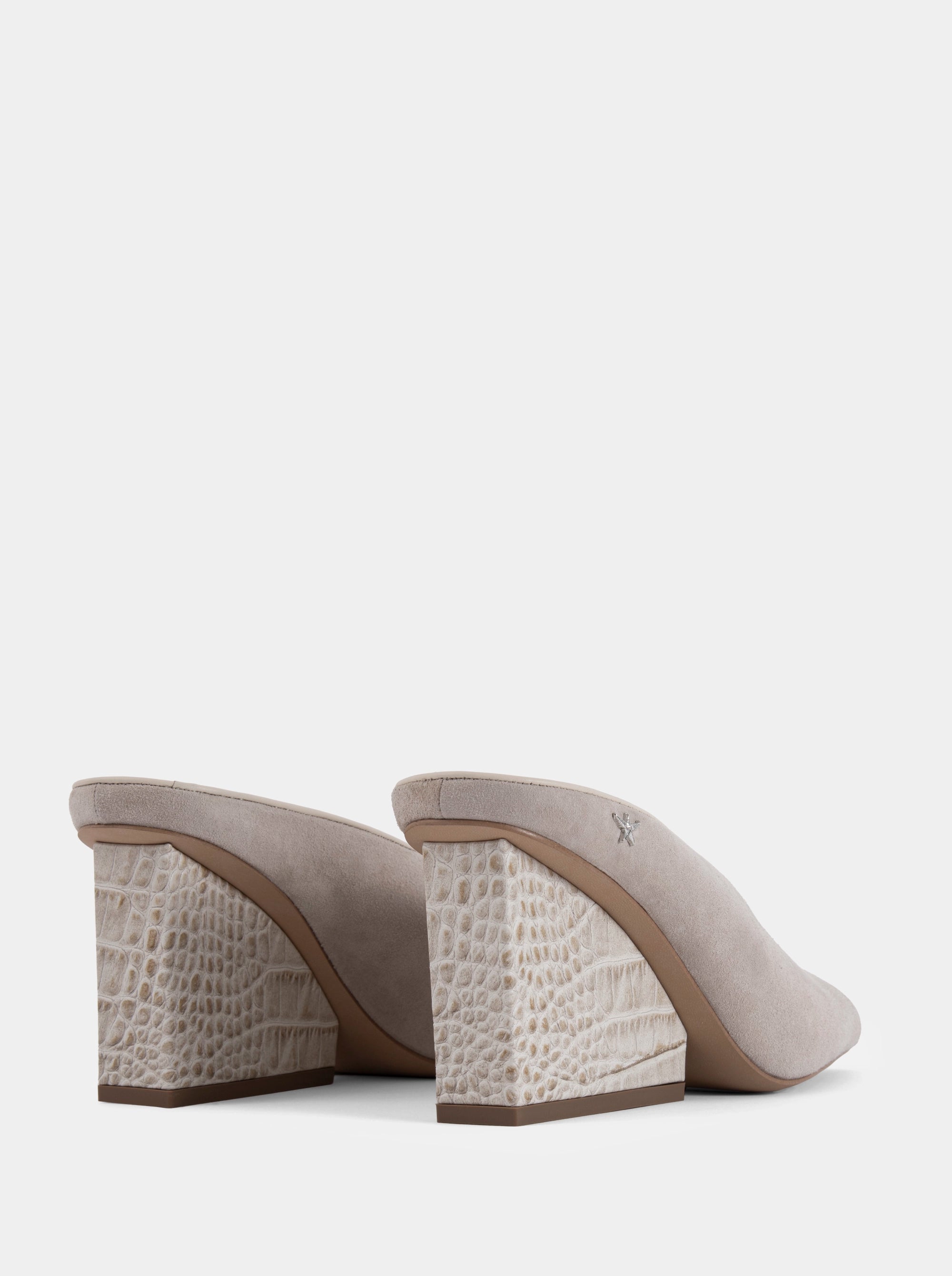 STRATEGY TABACCO SUEDE SANDALS