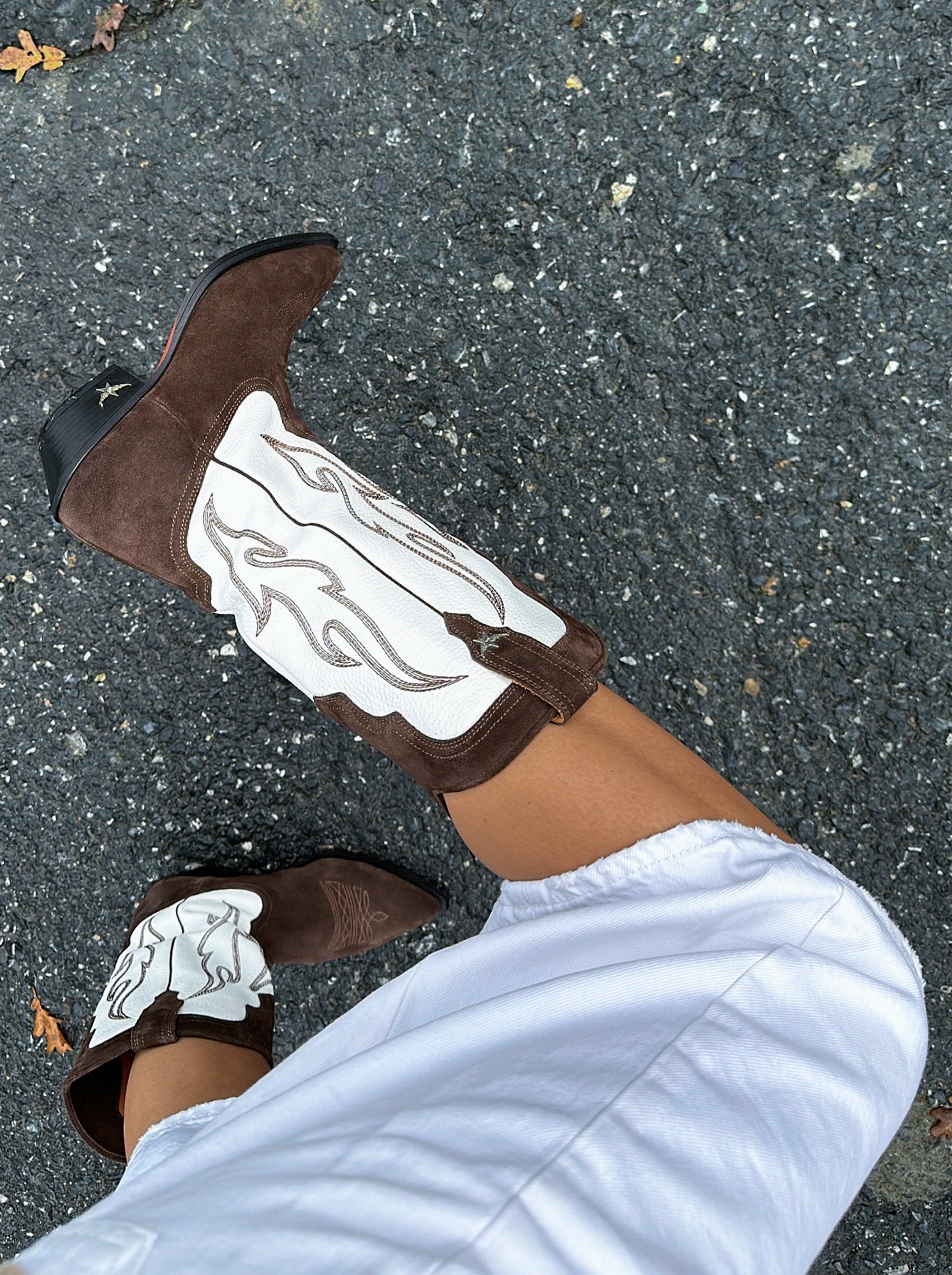 TEXAS BROWN BOOTS