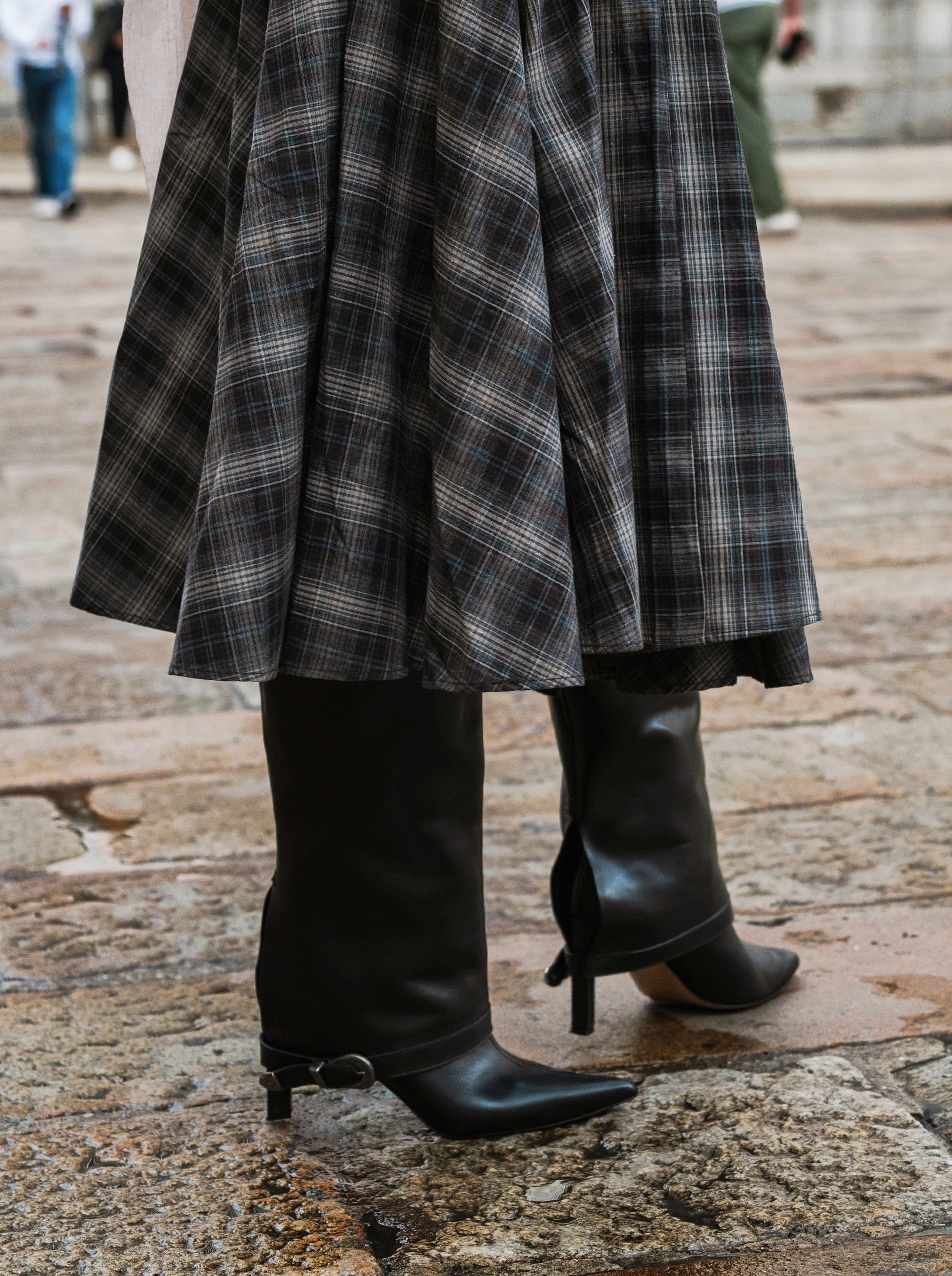 TROTTER BLACK LEATHER BOOTS