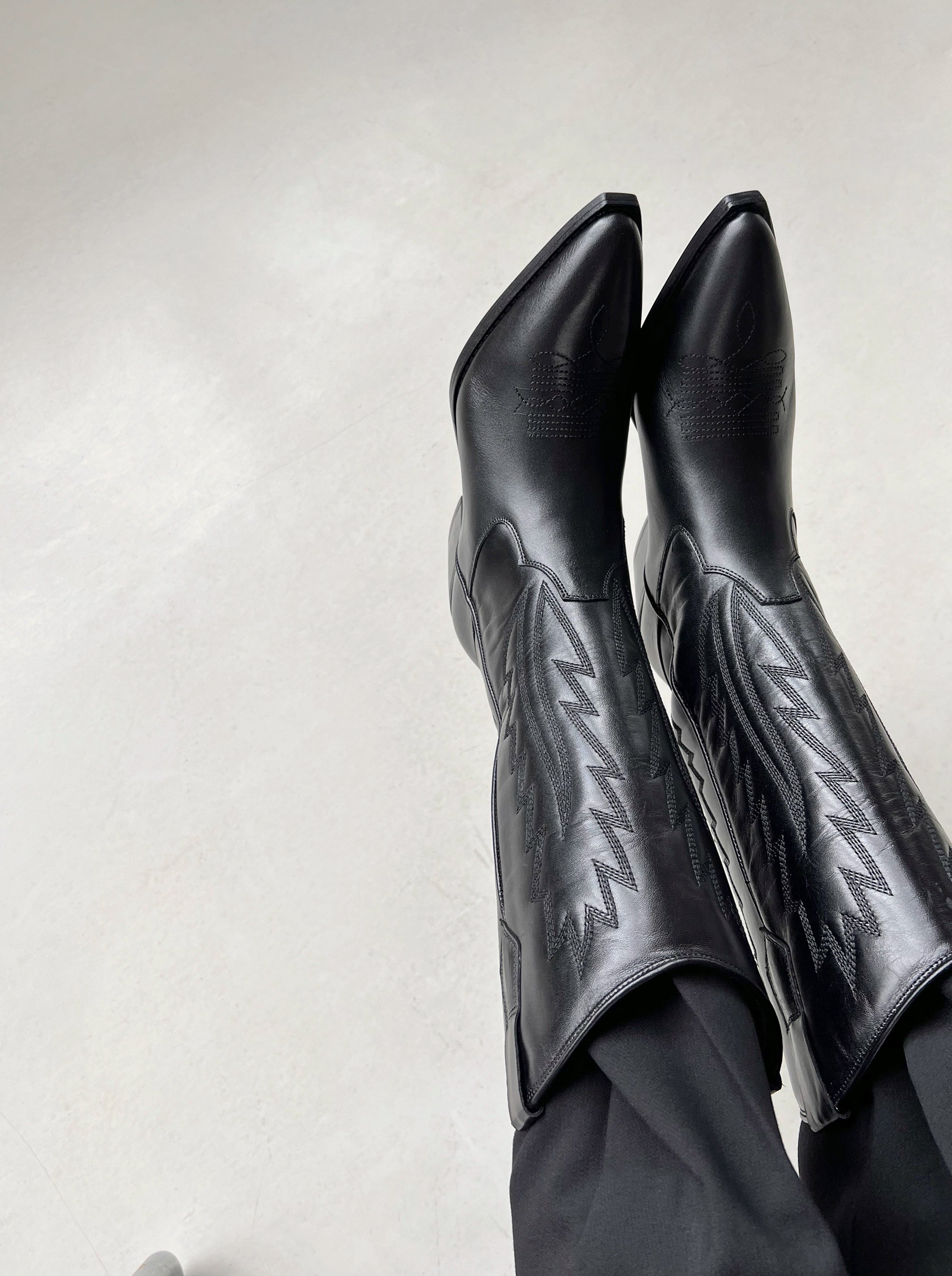 WEST MAS BLACK LEATHER BOOTS